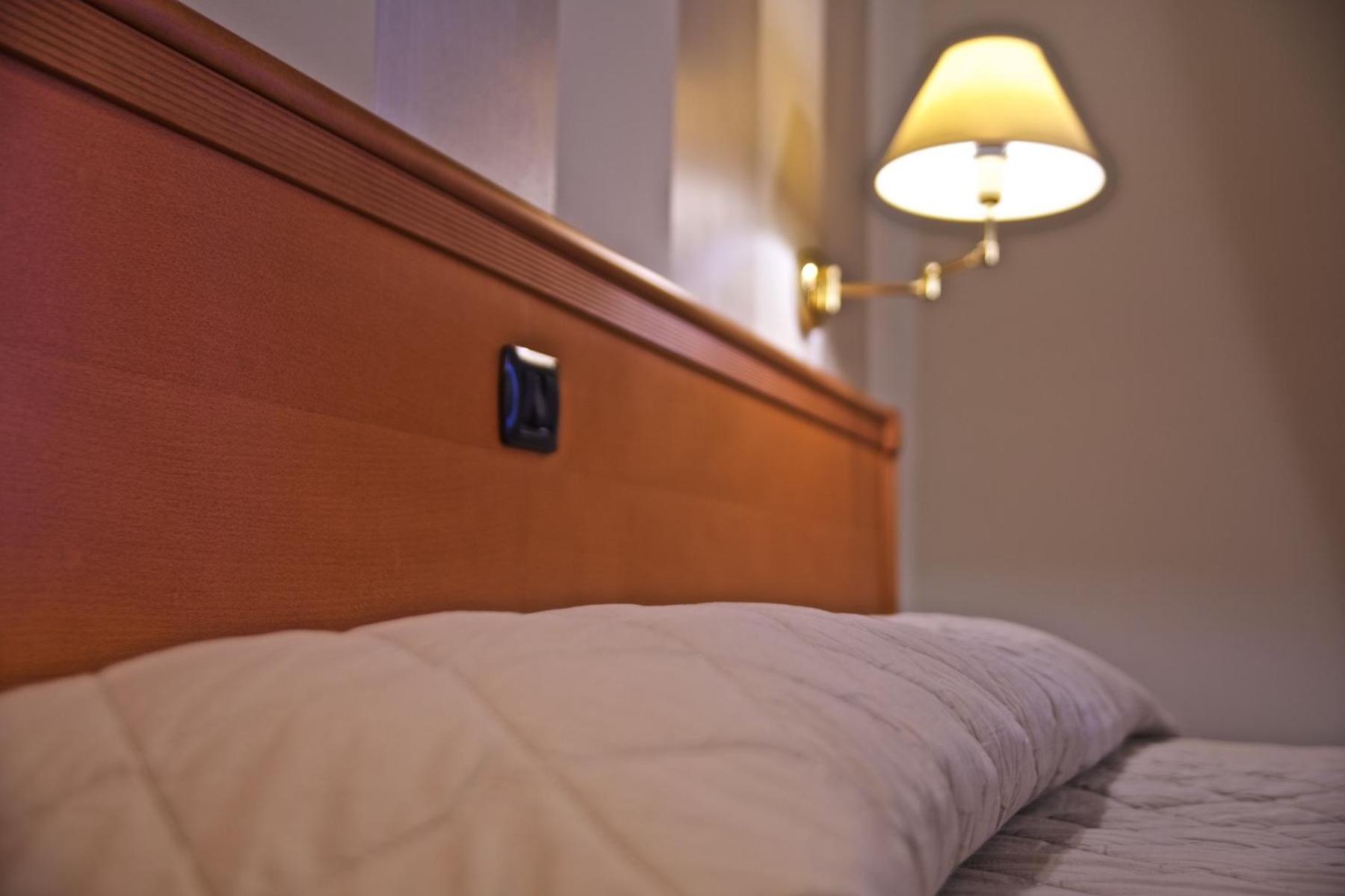 Superior Double or Twin Room - Photo 7