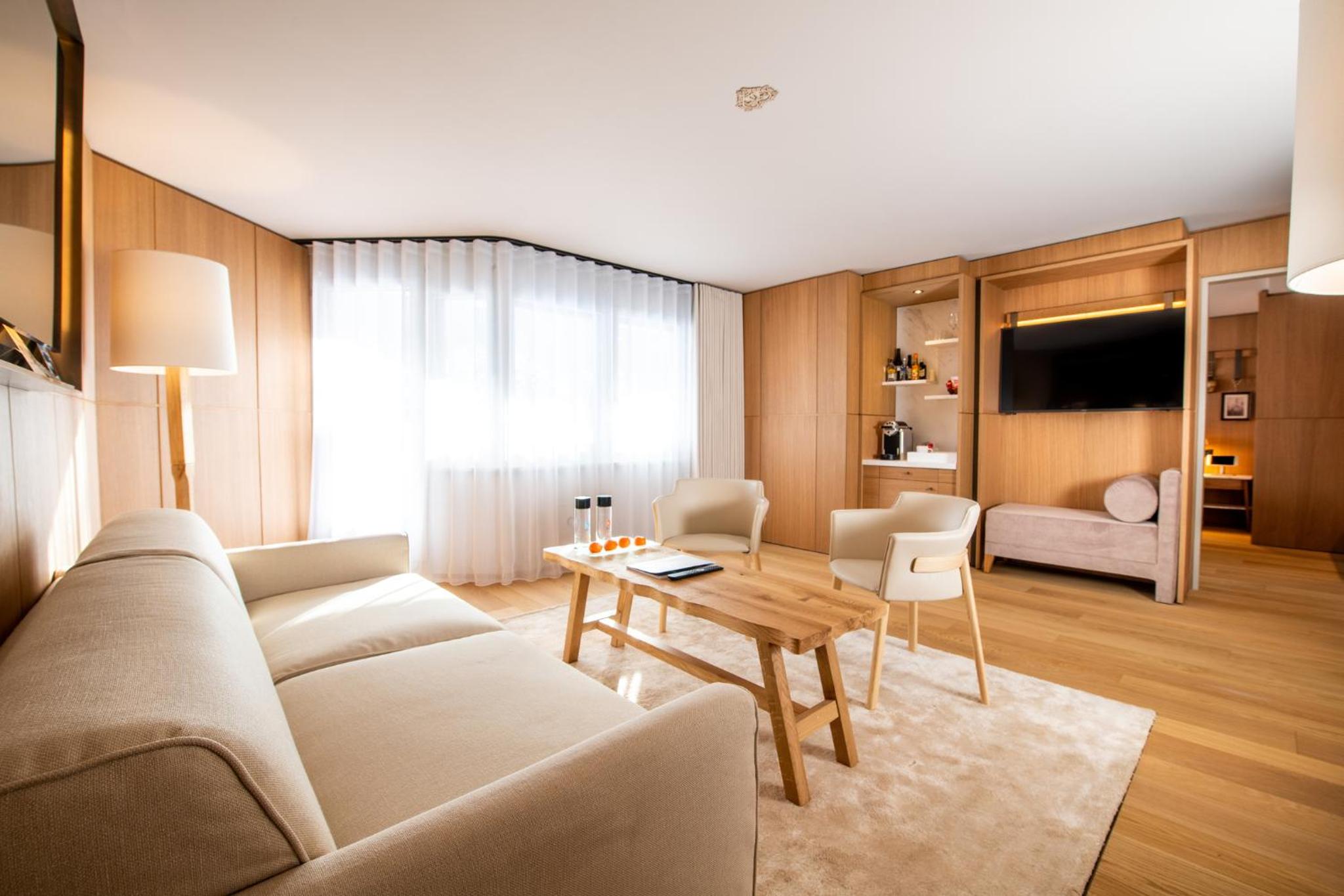 Available room