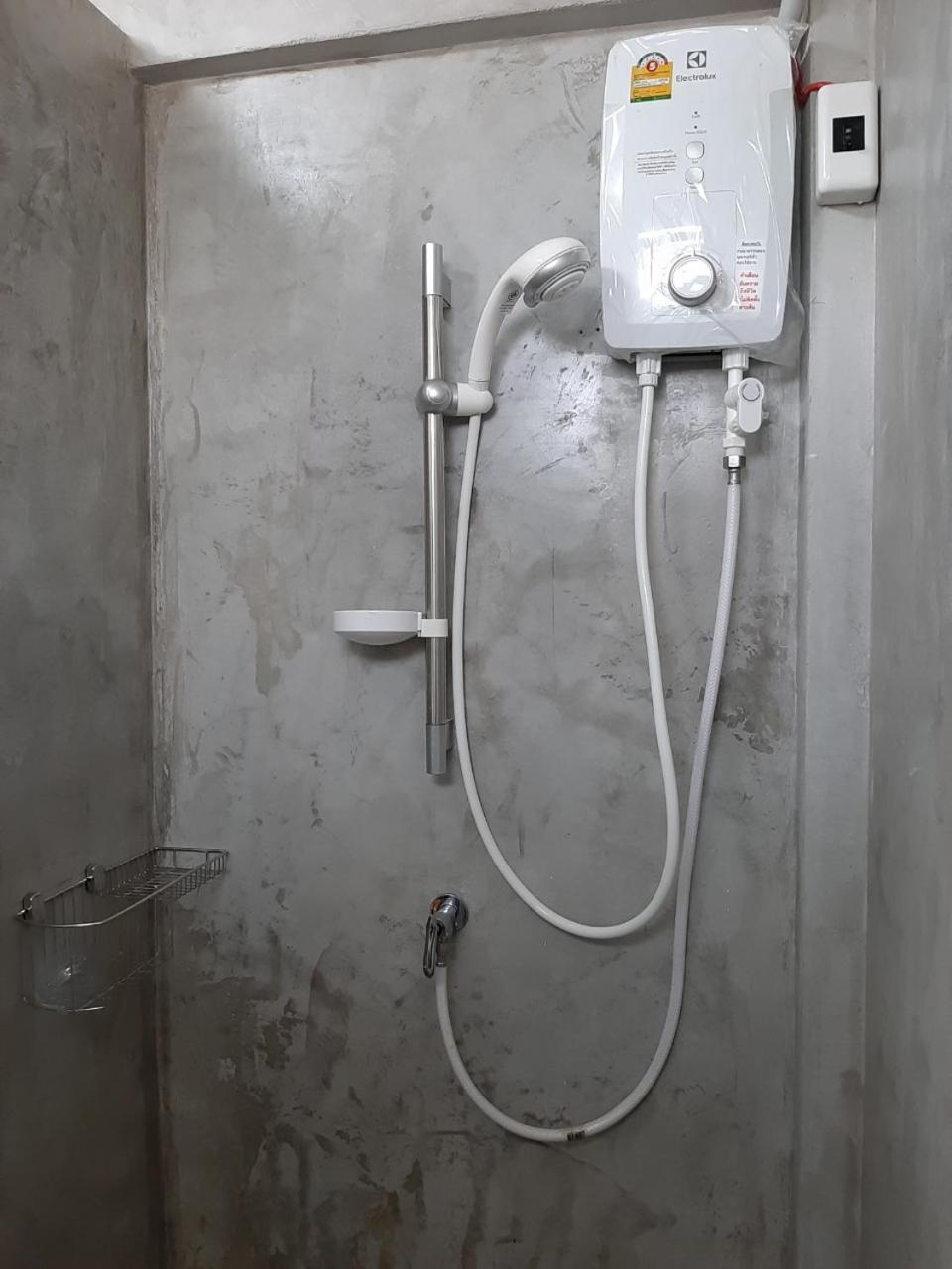 Standard Triple Room - Photo 12