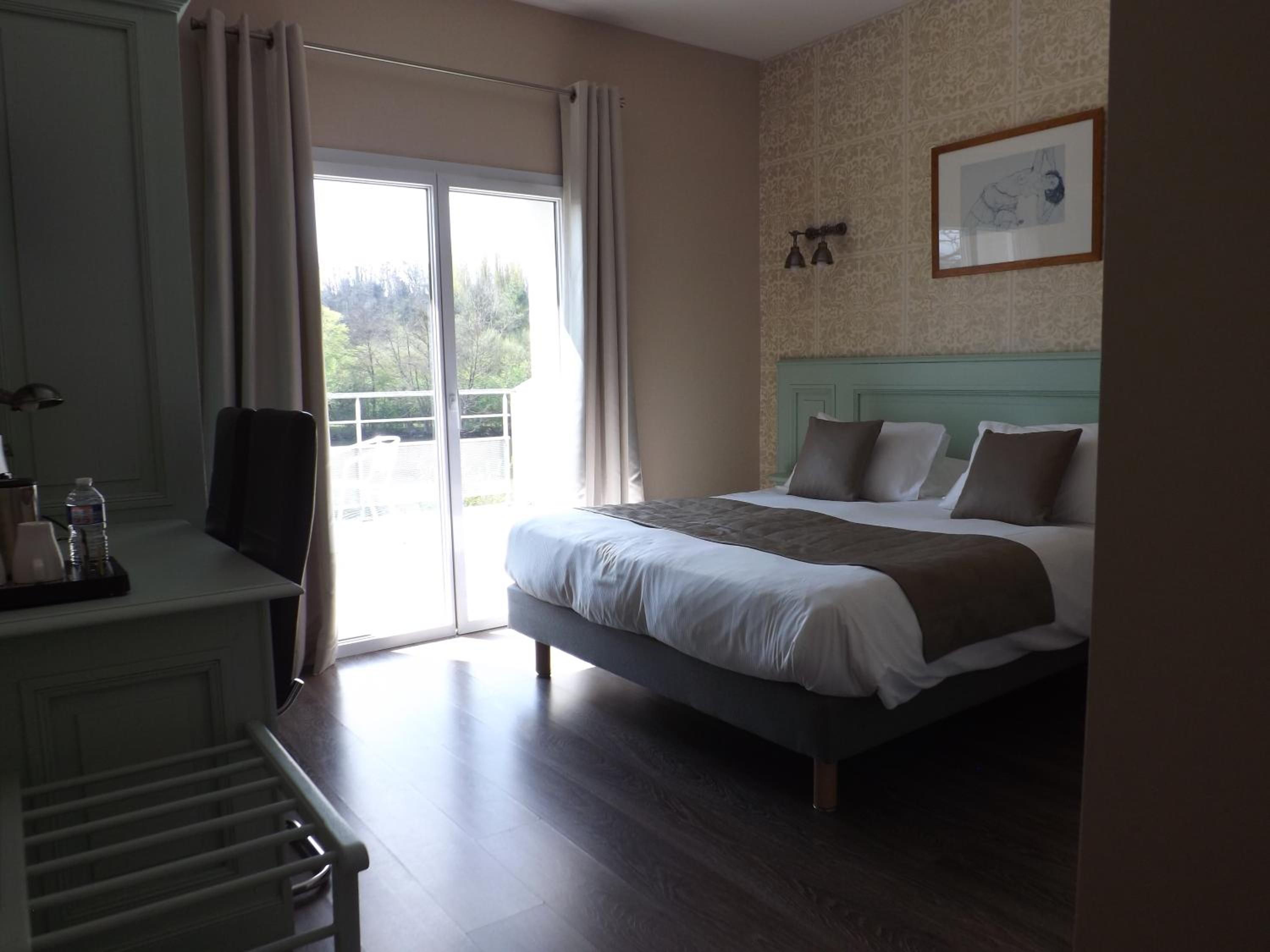 Double Room - Photo 2