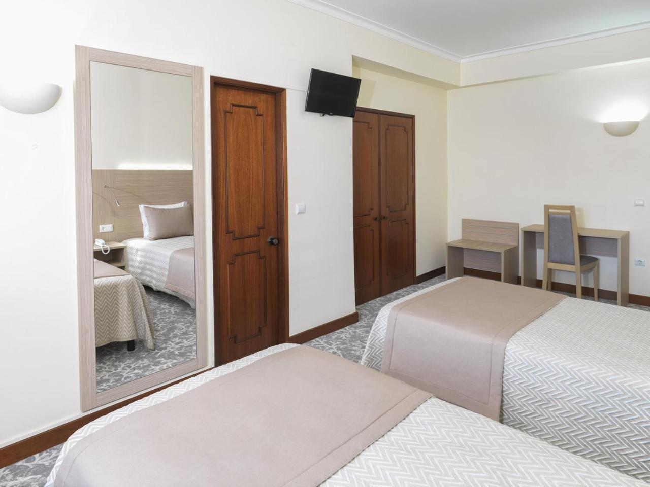 Twin Room (1 Adult) photo 2
