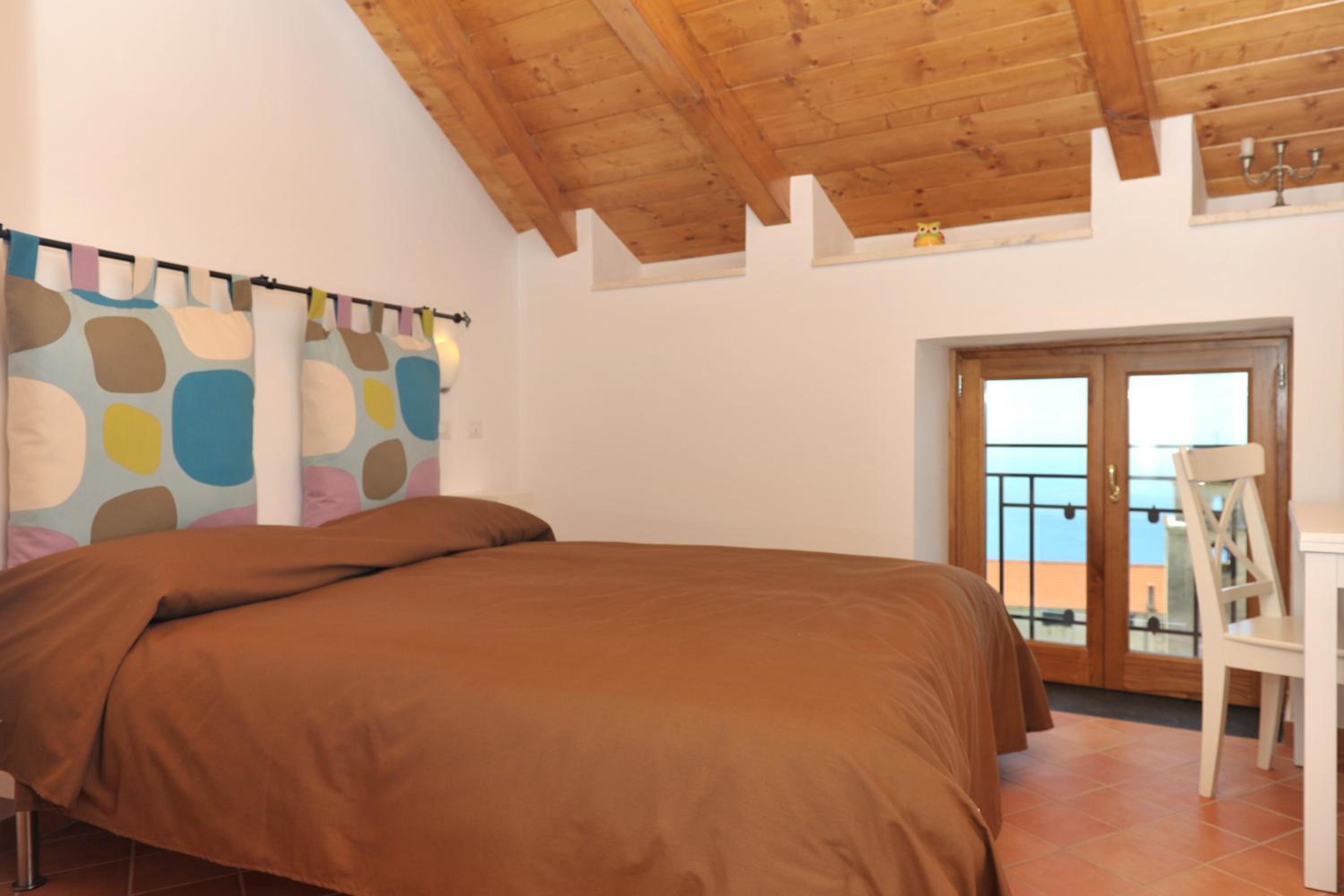 Double or Twin Room with Sea View - Photo 14