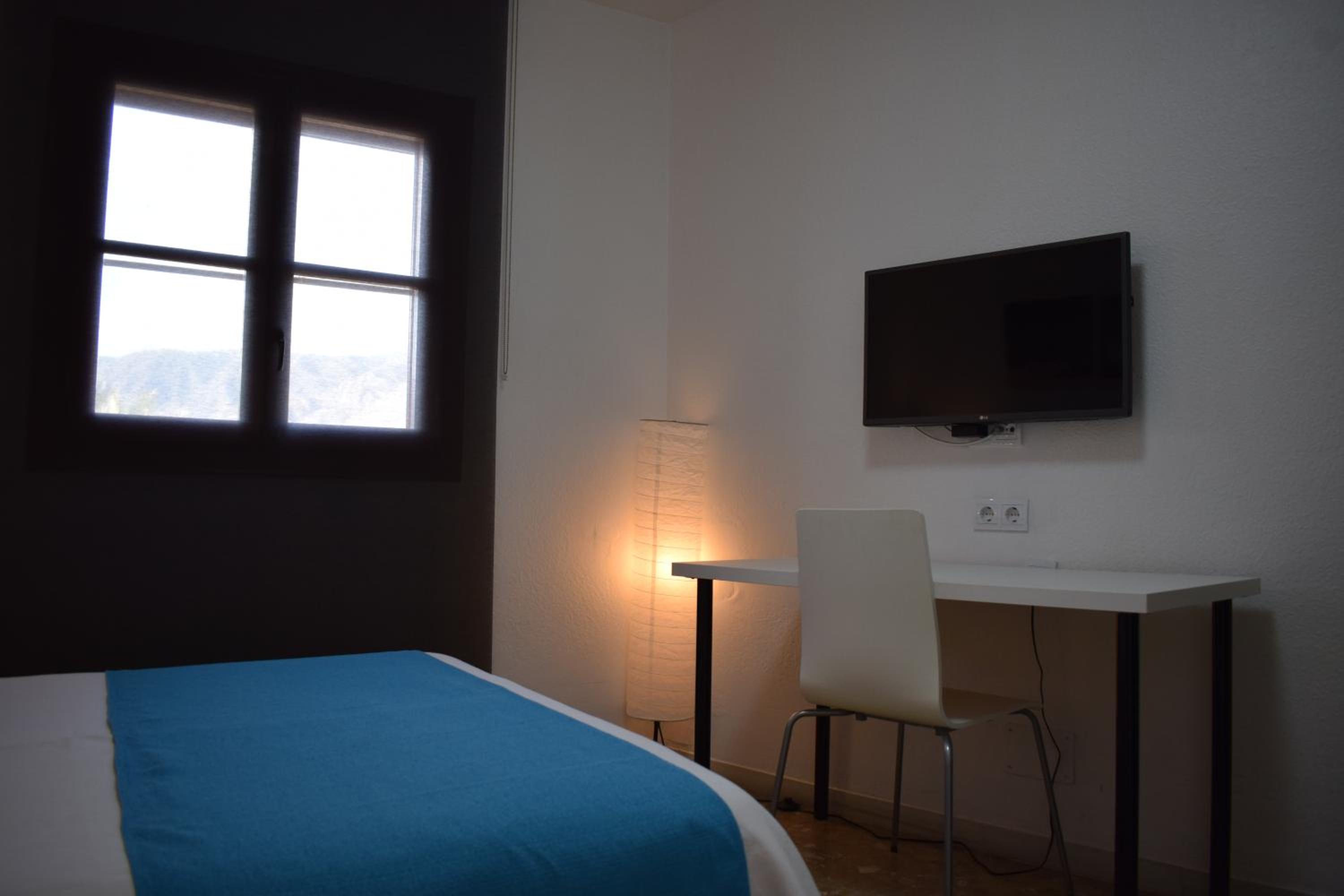 Standard Double Room - Photo 4