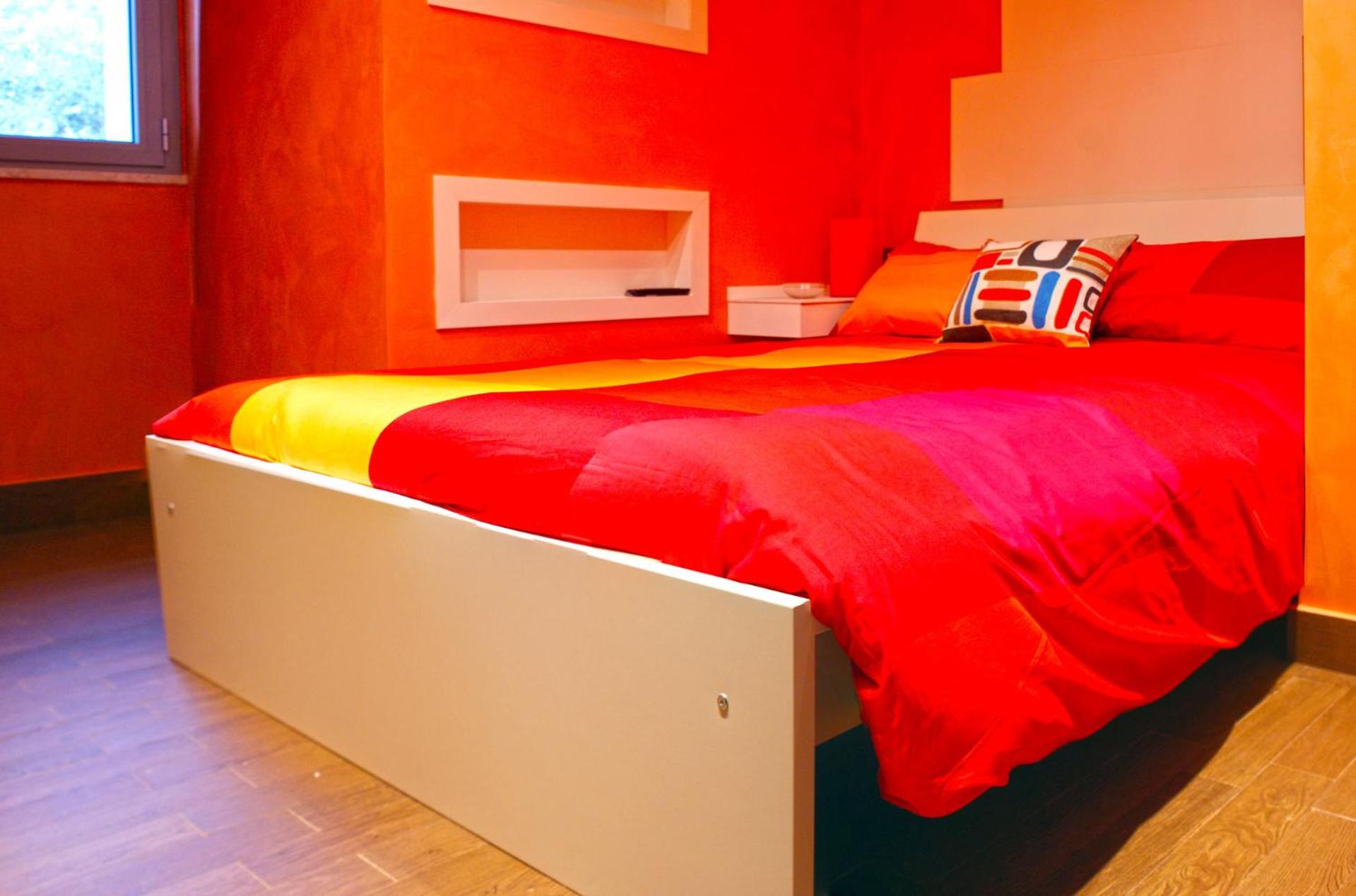 Double Room - Photo 7