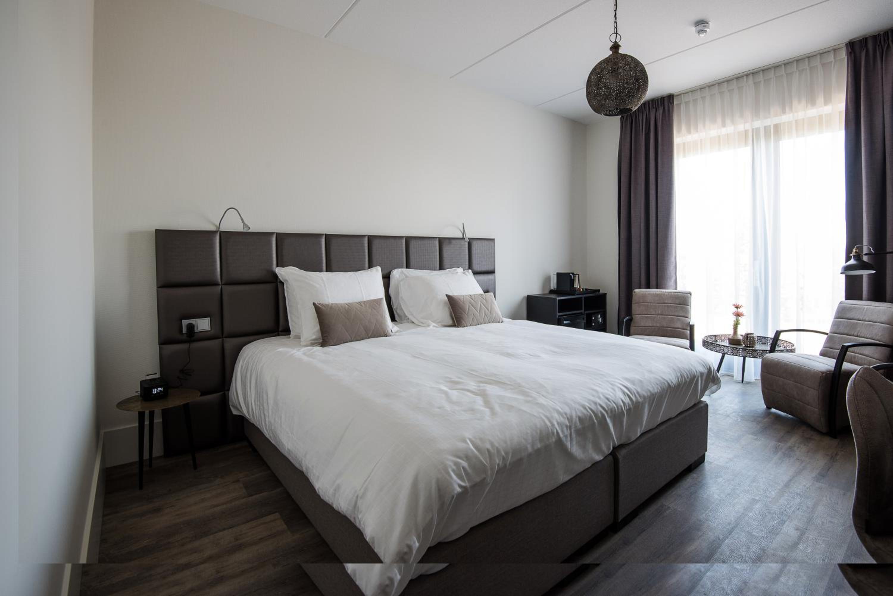 King Room - Disability Access - Photo 6