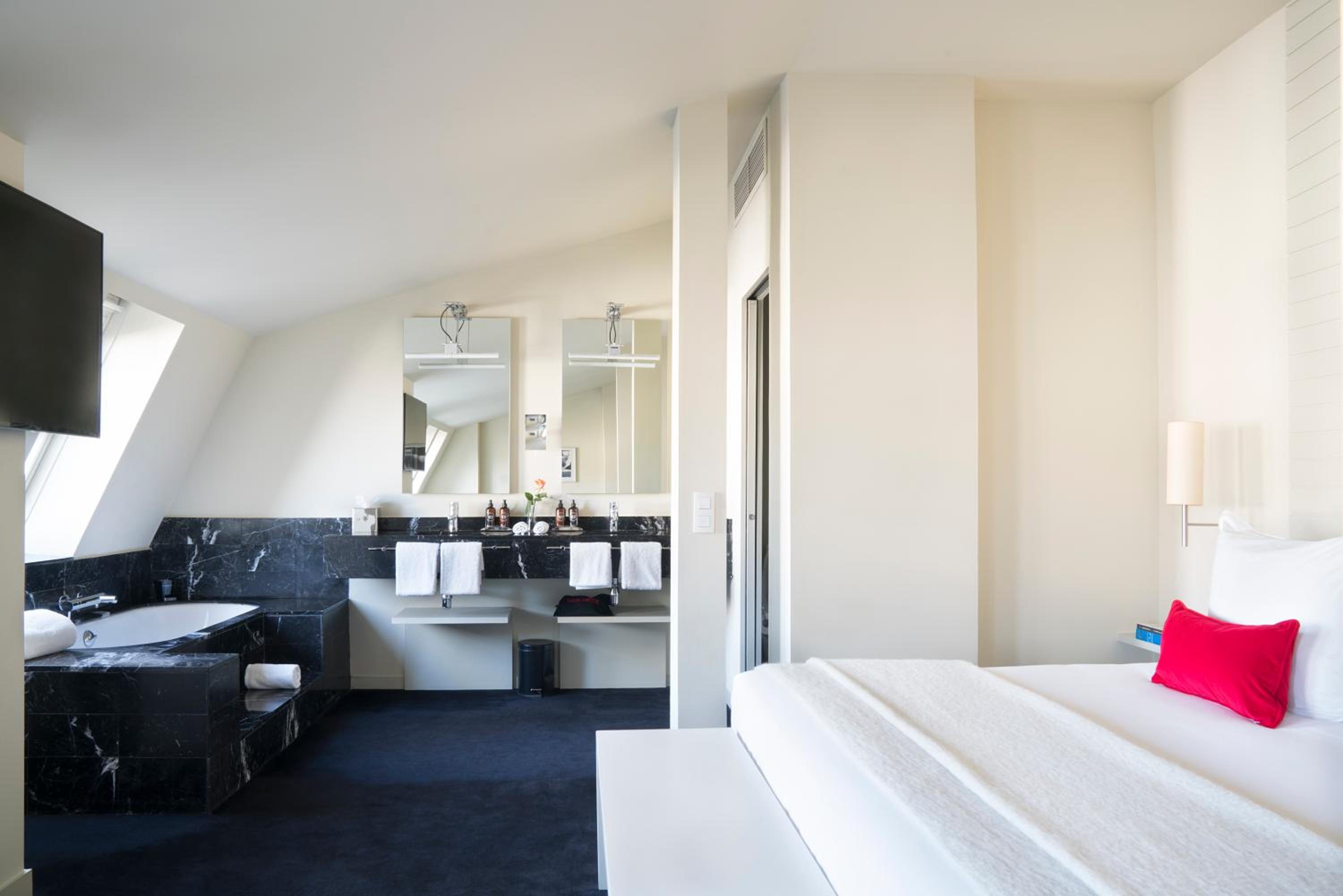 Master Suite - Photo 5