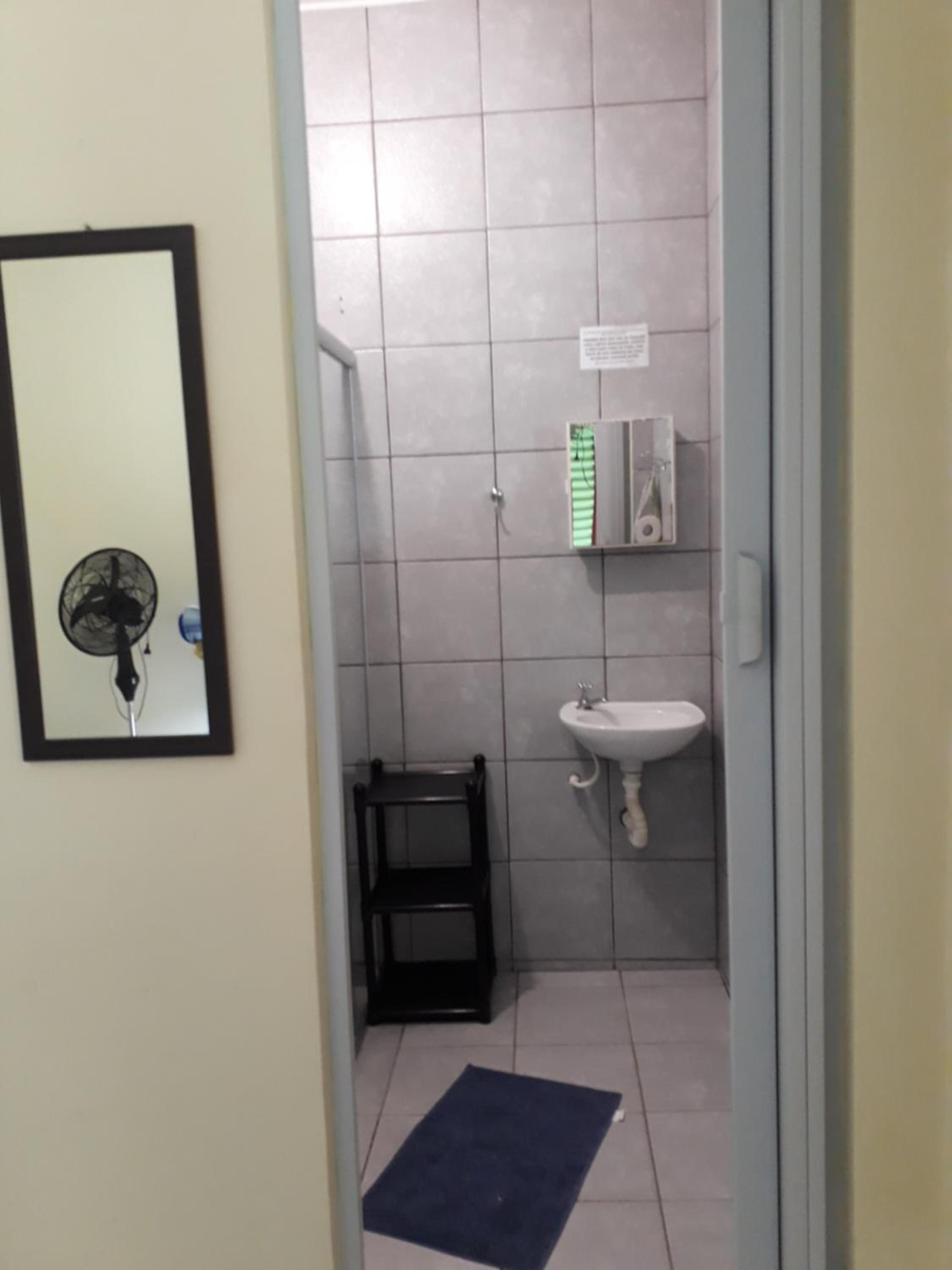 Basic Triple Room - Photo 9