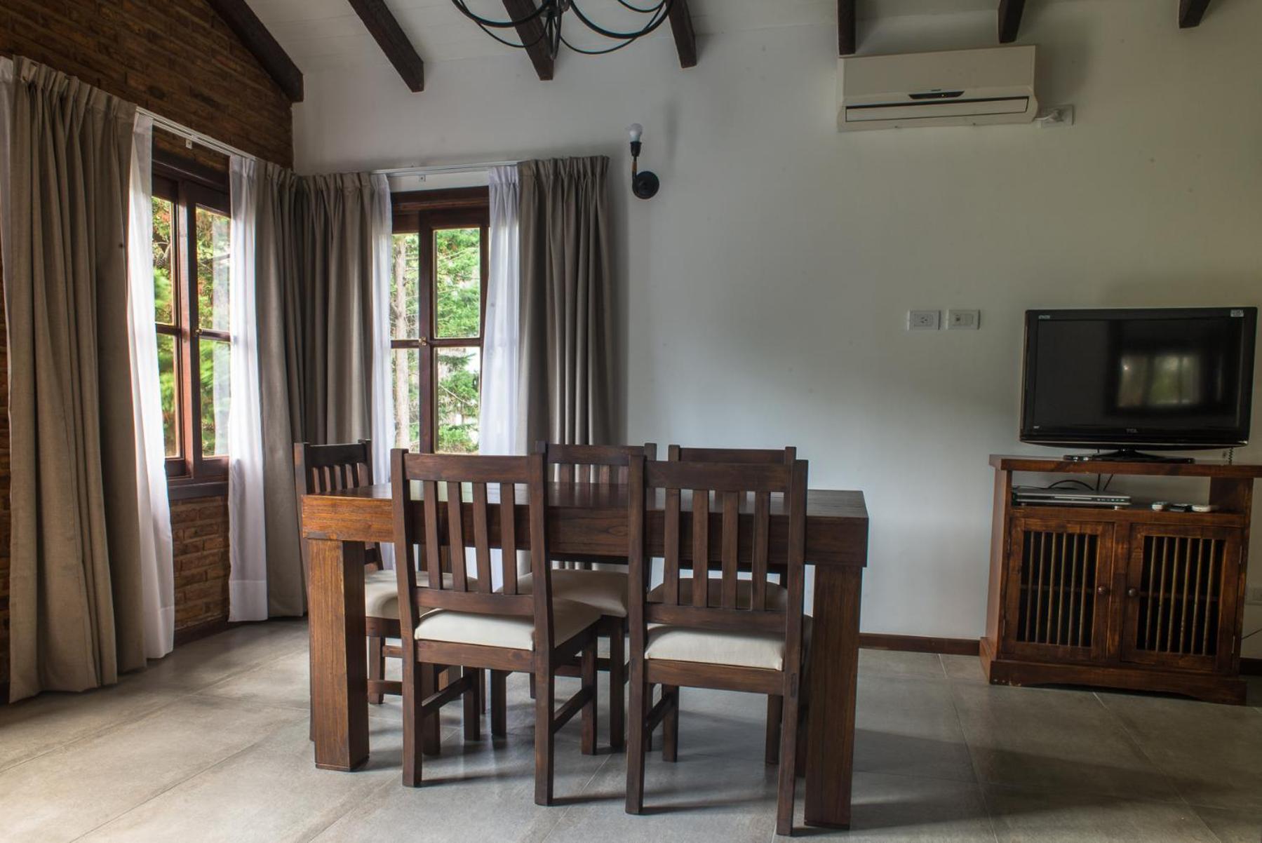 One-Bedroom Bungalow photo 2