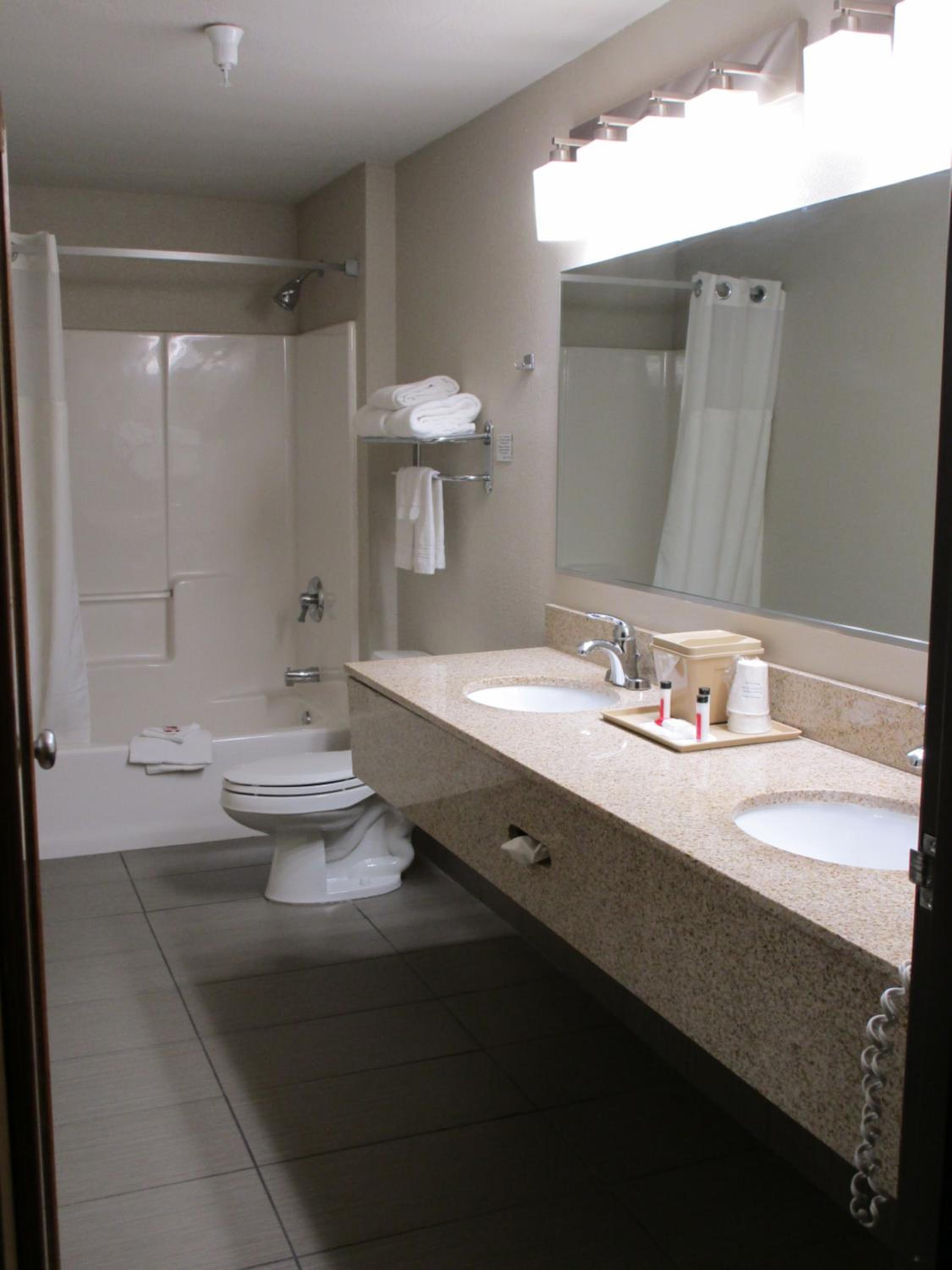 2 Queen Beds, Studio Suite, Non-Smoking - Photo 4