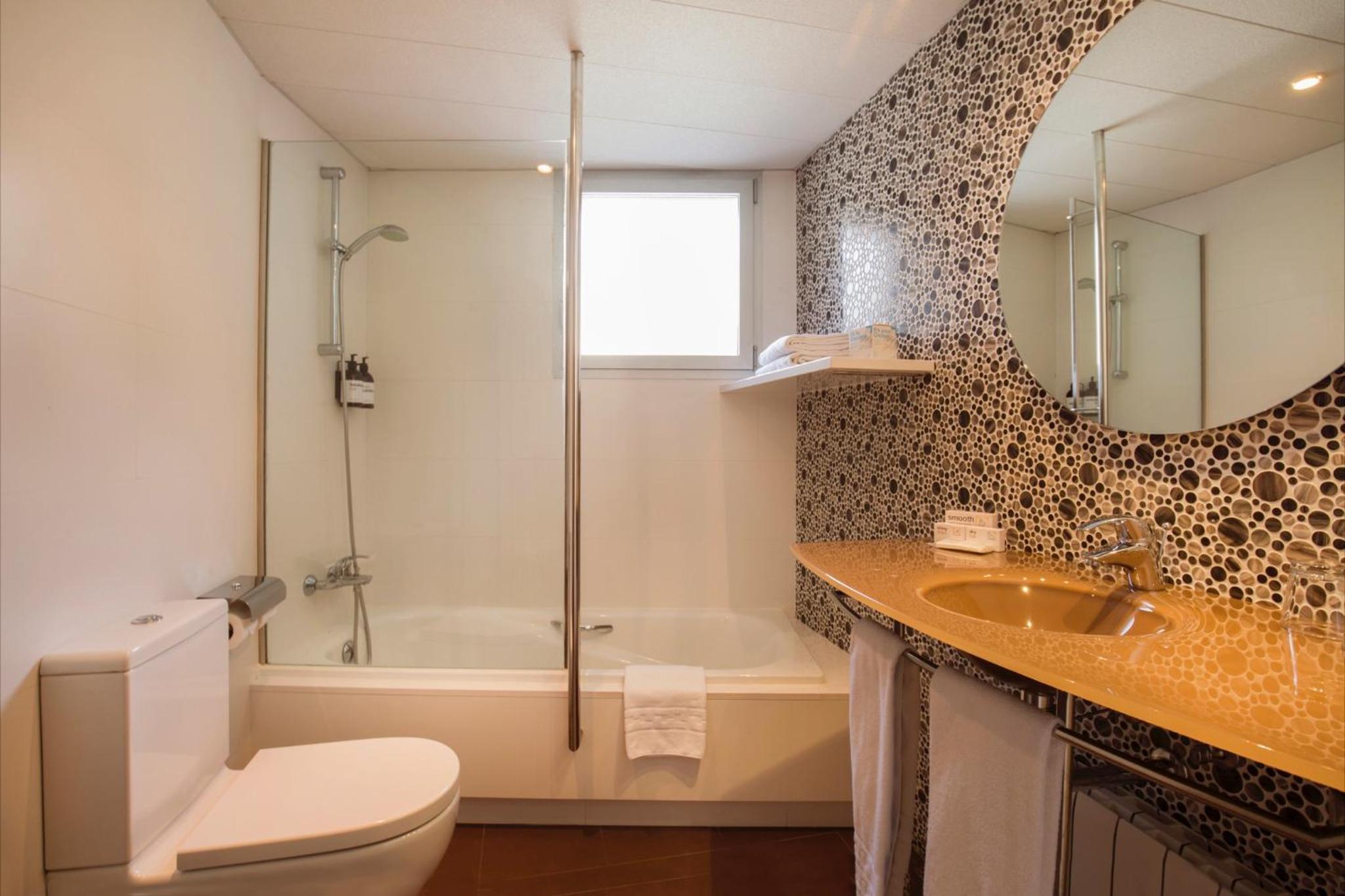 Standard Triple Room photo 2
