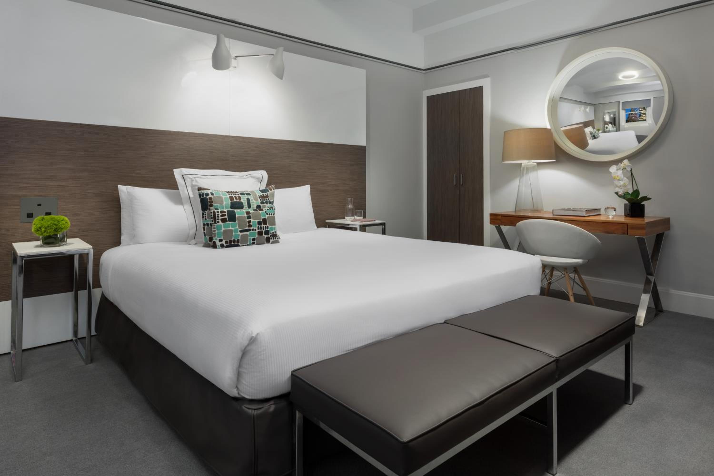 Executive King Room