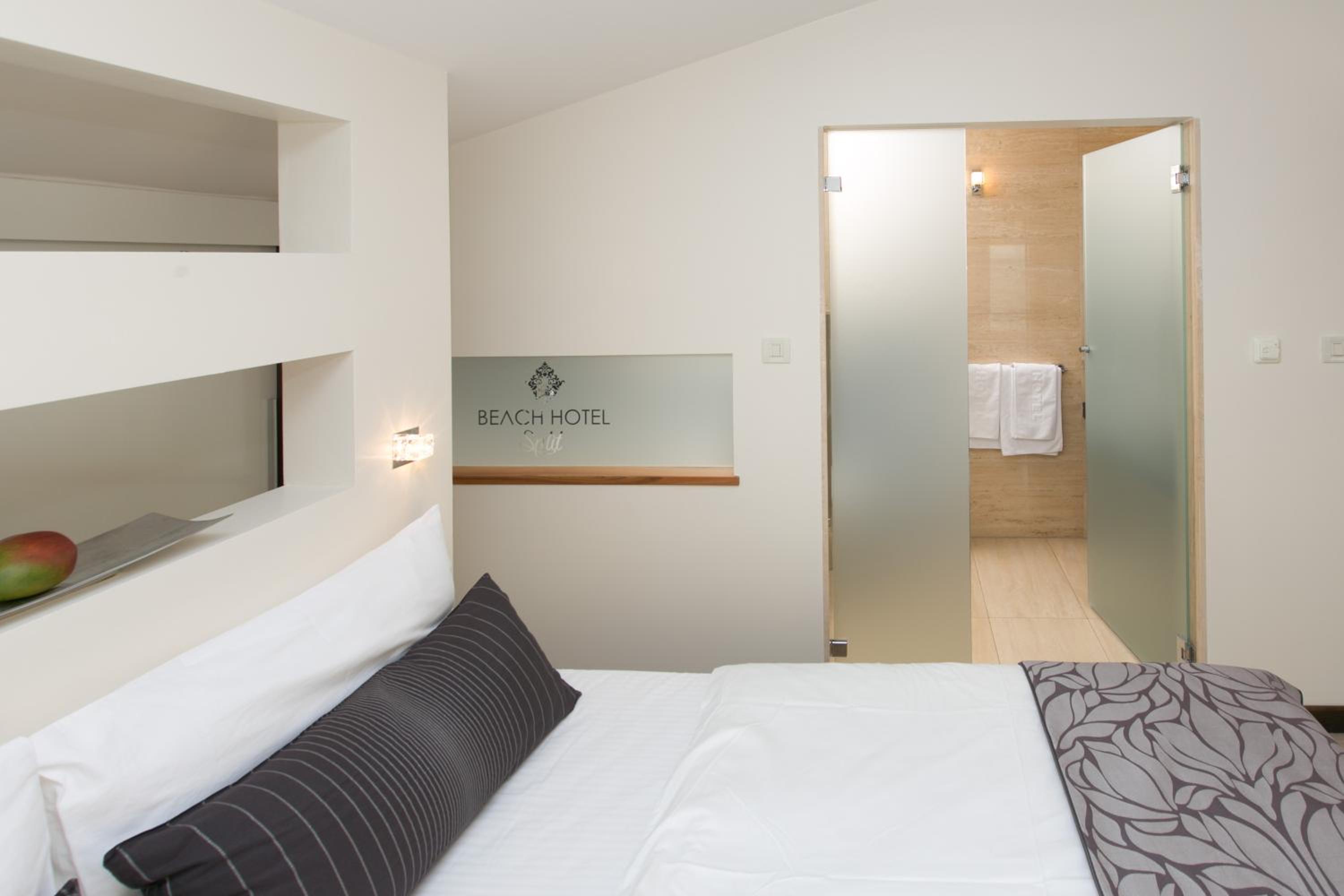Superior Double Room with Sea View photo 3