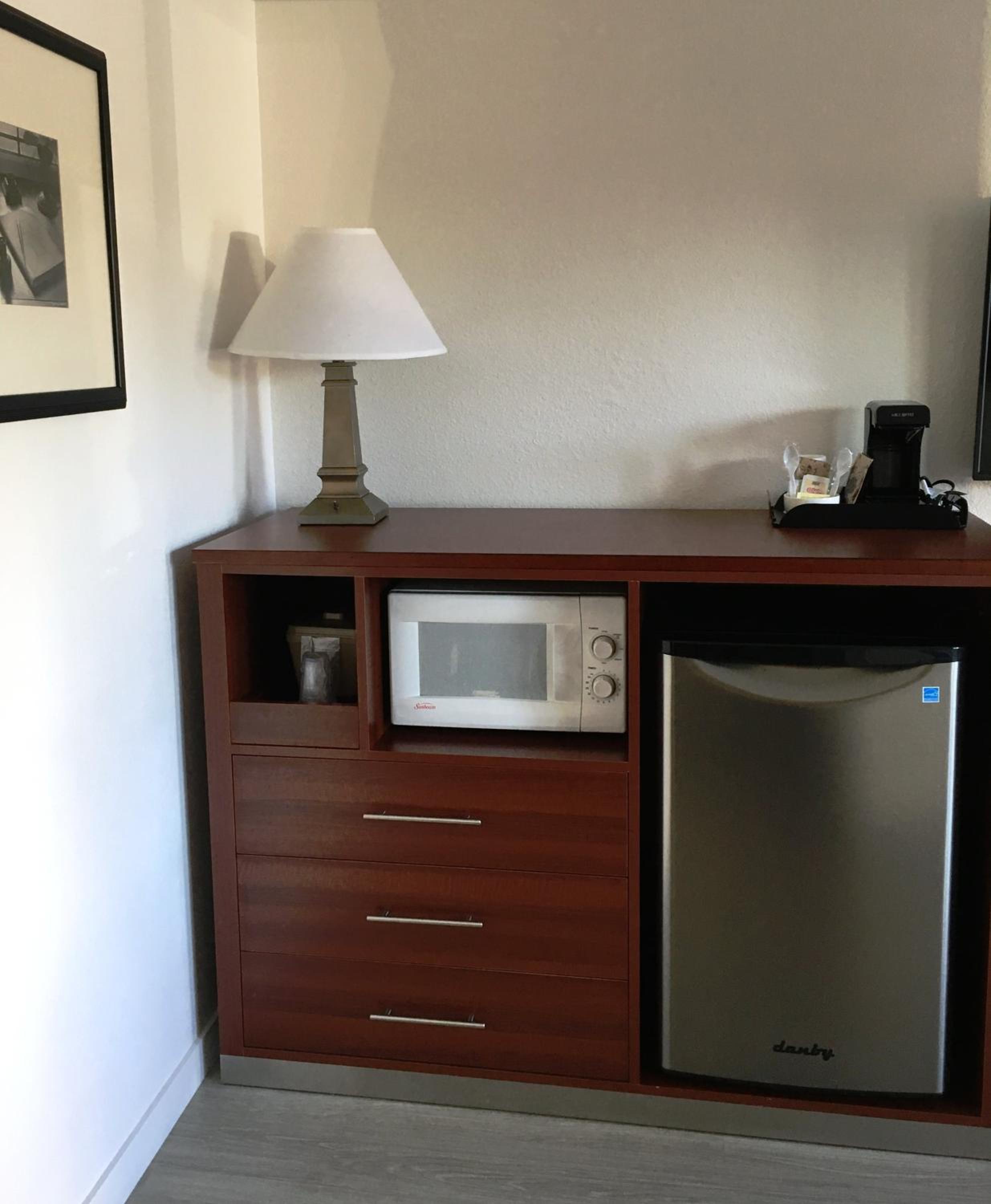 Quadruple Room - Photo 6