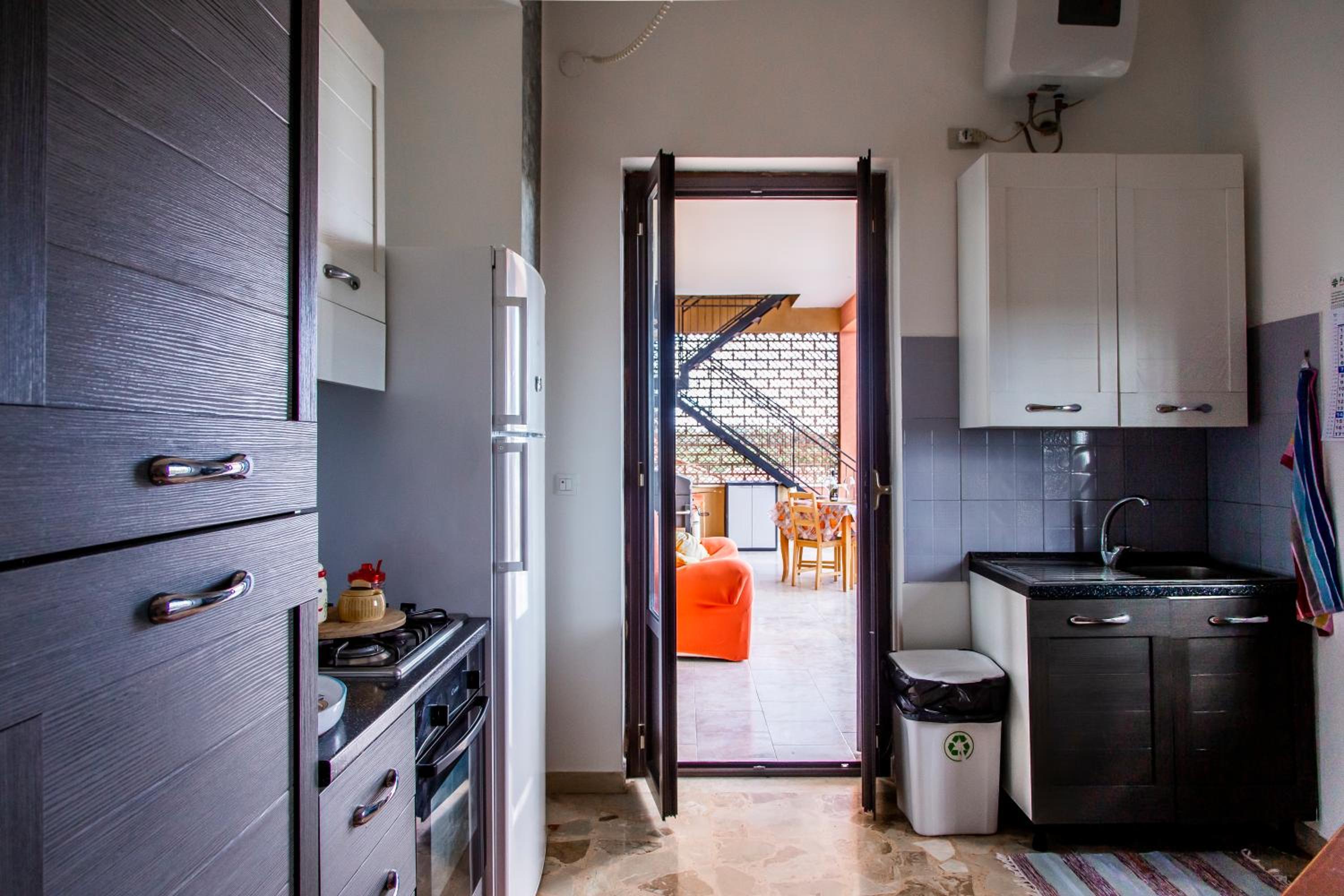 Two-Bedroom Apartment - Photo 24