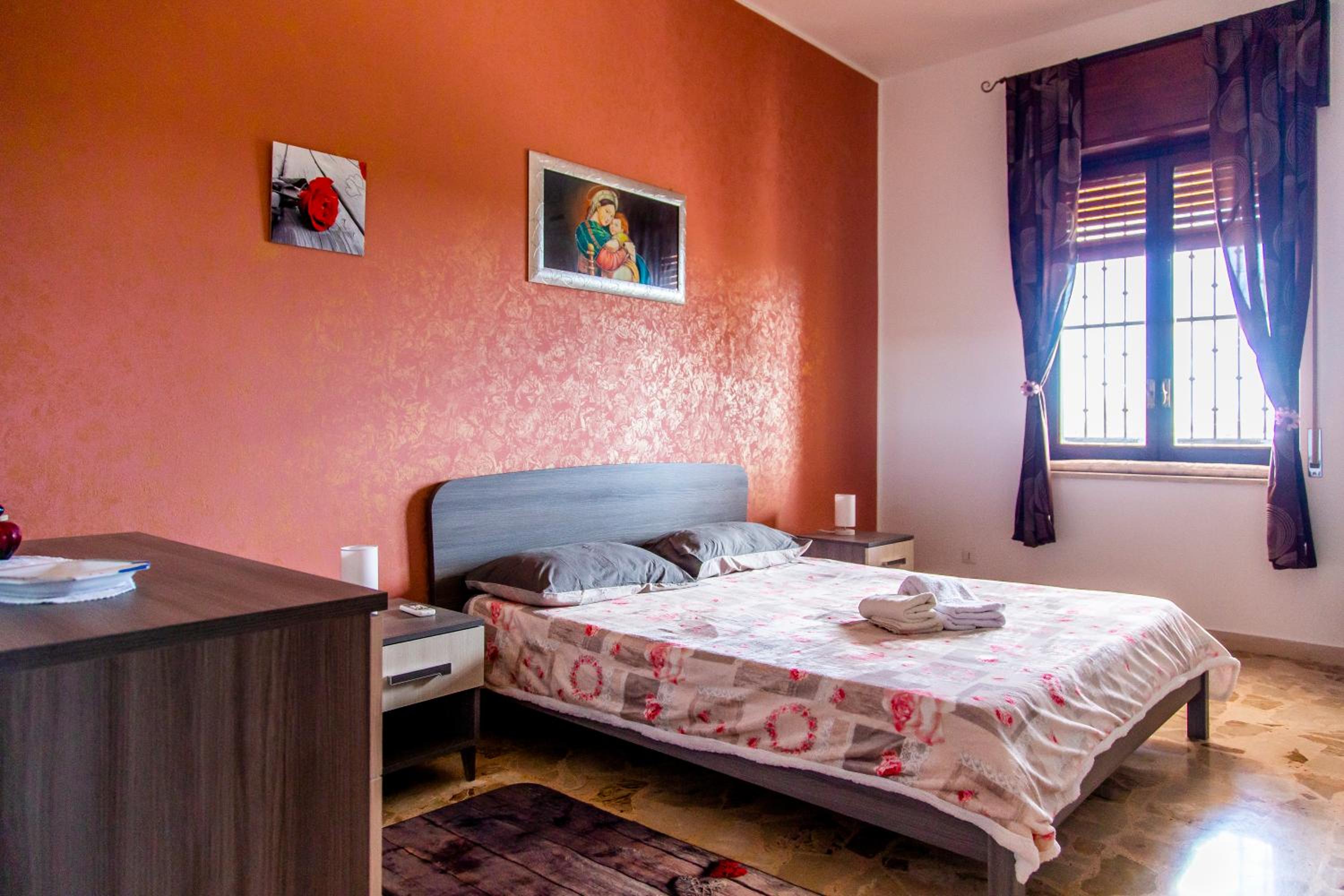 Two-Bedroom Apartment - Photo 6