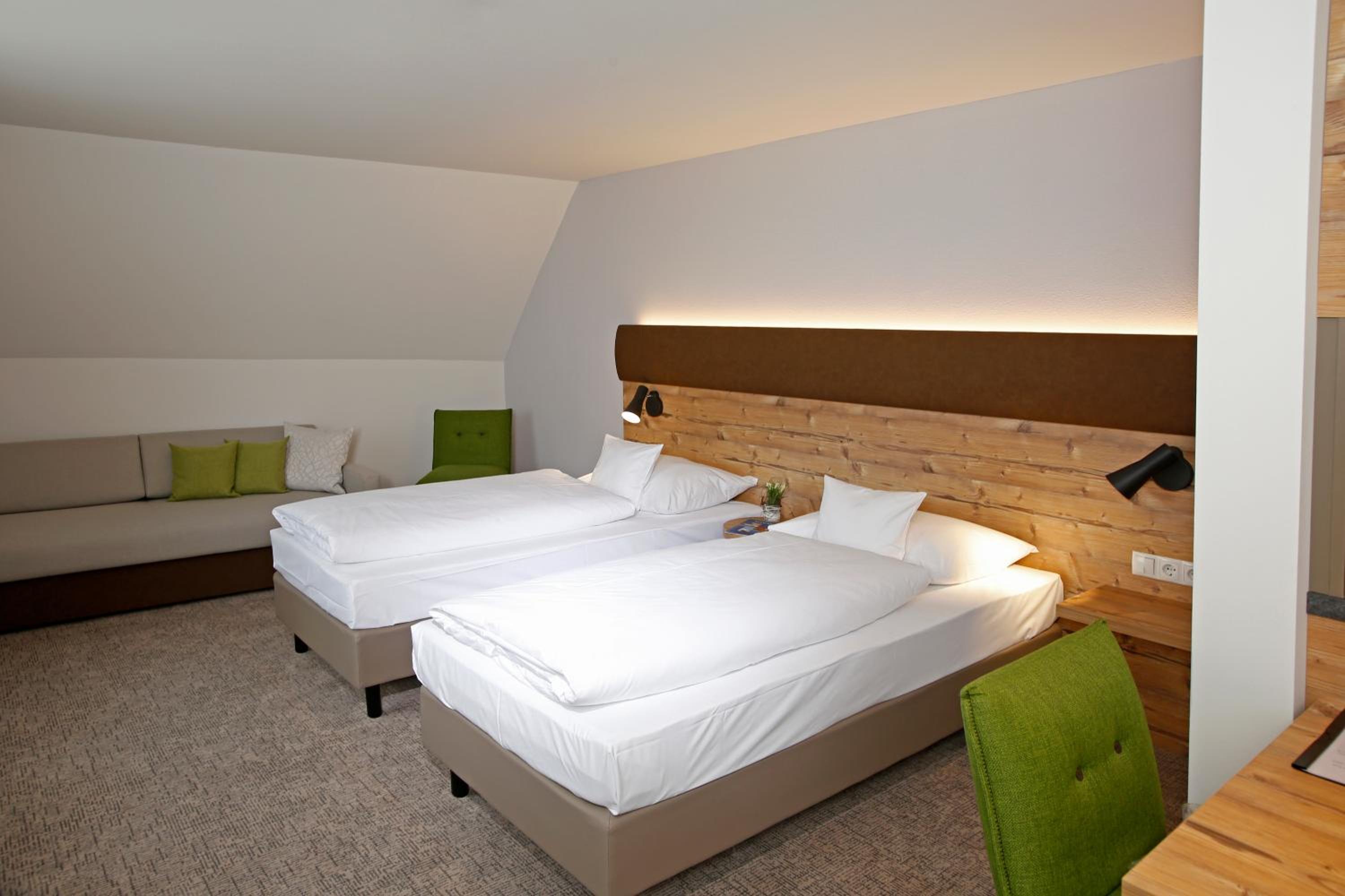 Double or Twin Room - Photo 2
