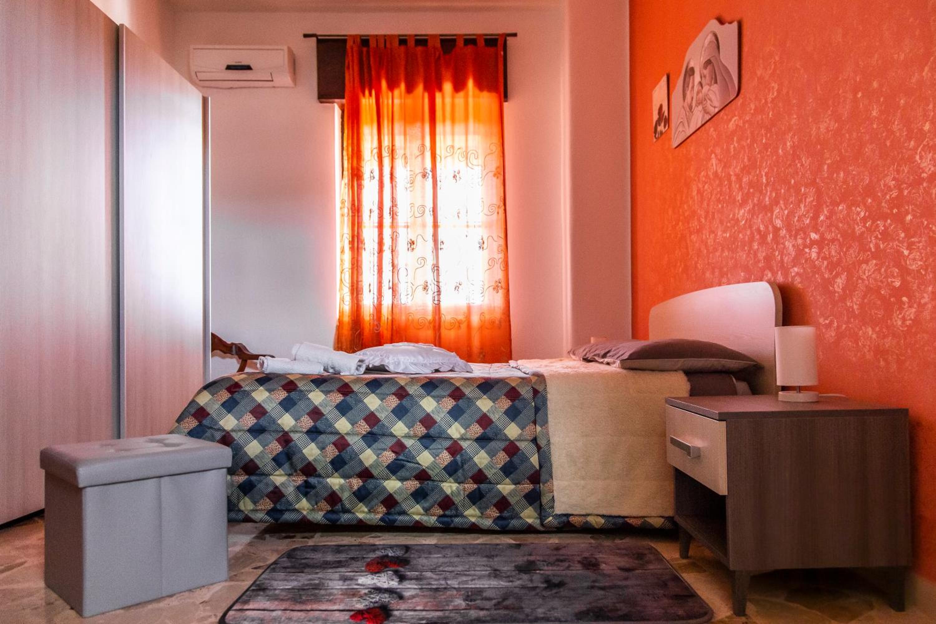 Two-Bedroom Apartment - Photo 32