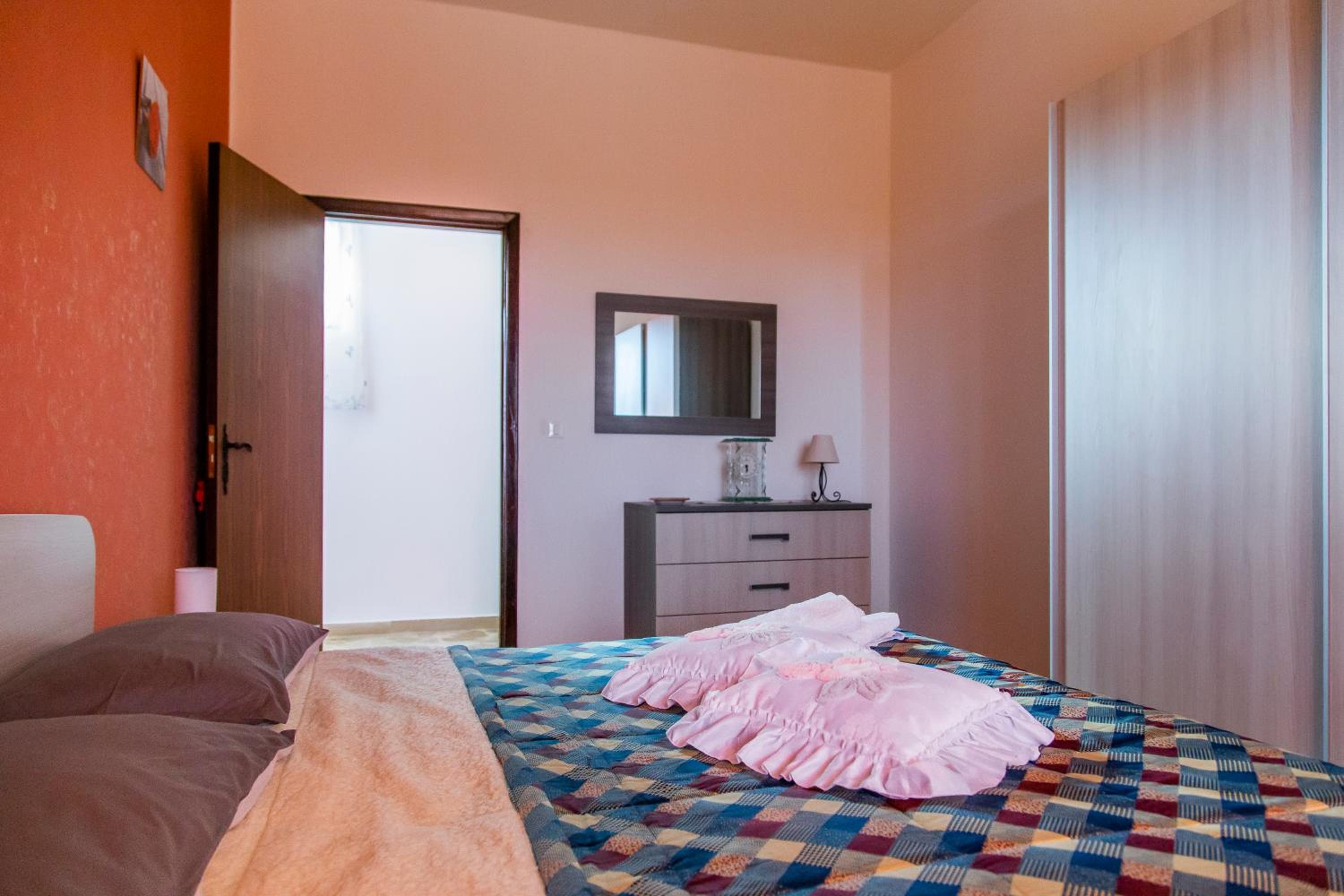 Two-Bedroom Apartment - Photo 28