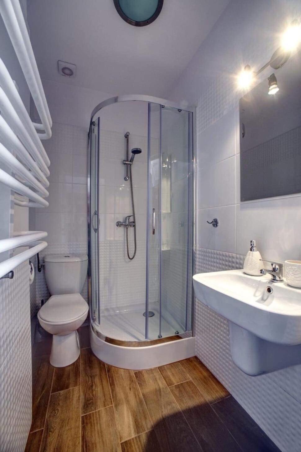 Twin Room - Photo 5