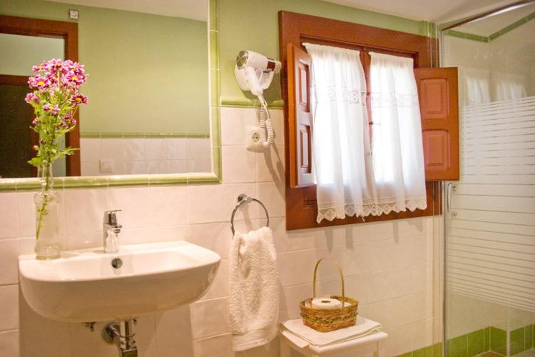Three-Bedroom Apartment (6 Adults) photo 3
