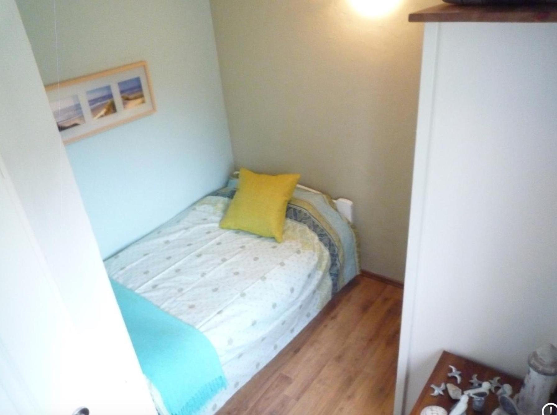 Three-Bedroom House photo 3