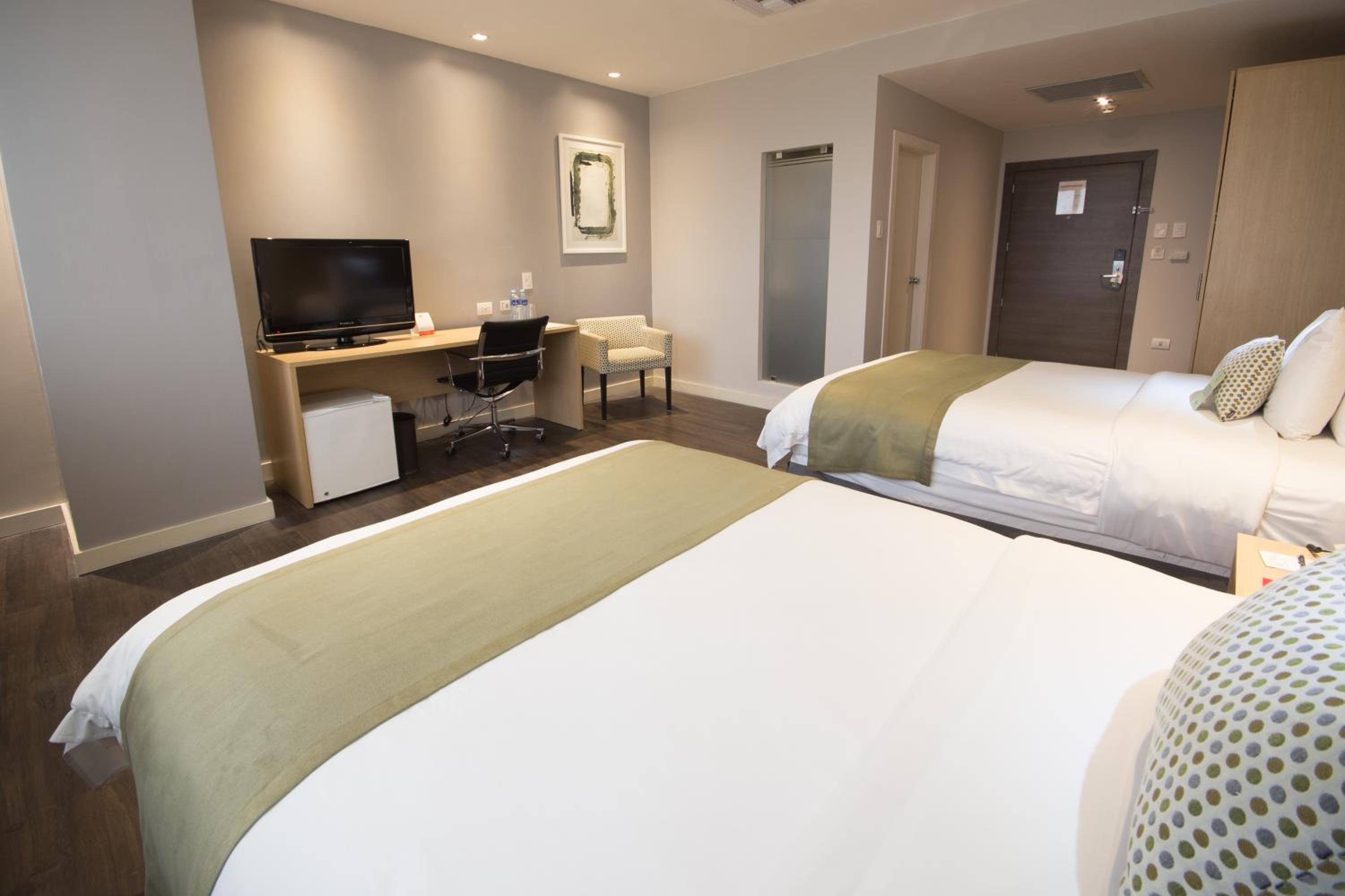 Signature Twin Room photo 1