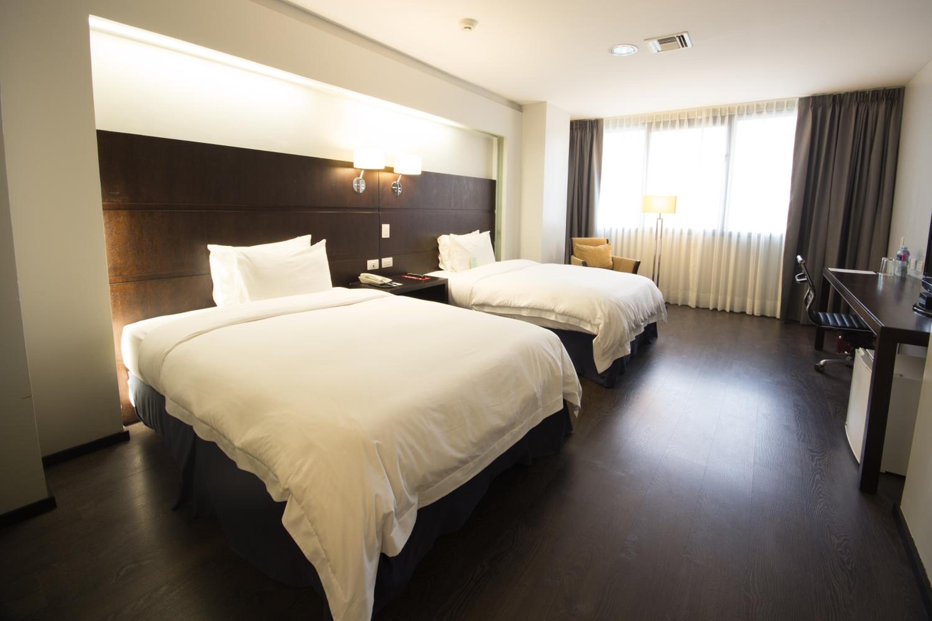 Deluxe Twin Room photo 1