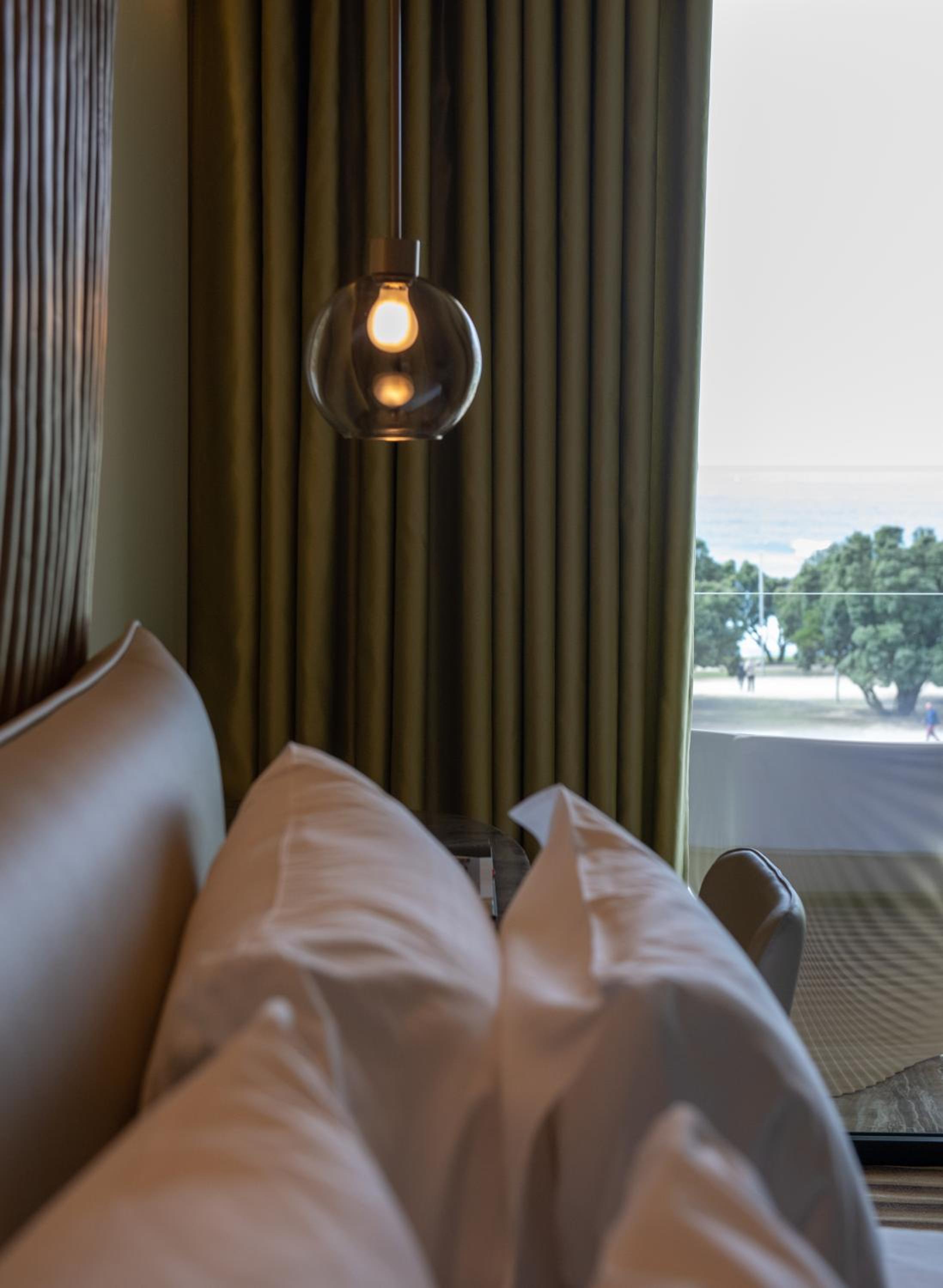 Onice Sea View Room thumbnail 5