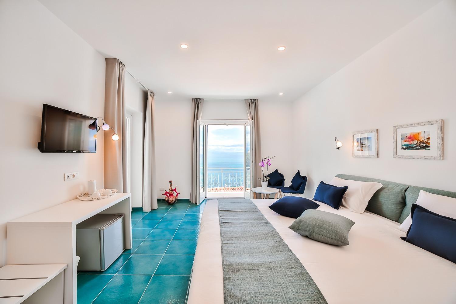 Suite with Sea View