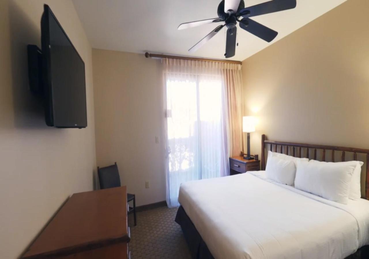 One-Bedroom Suite