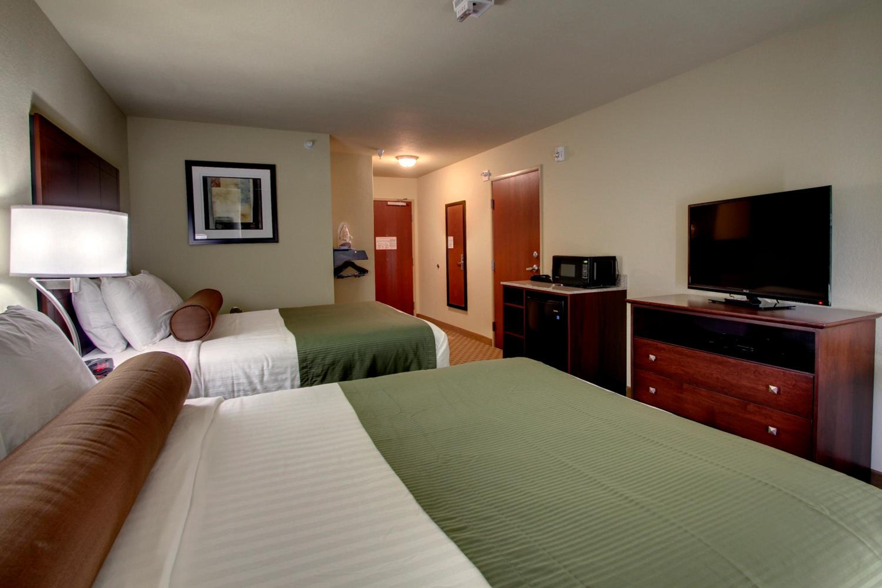 Queen Room - Disability Access photo 3