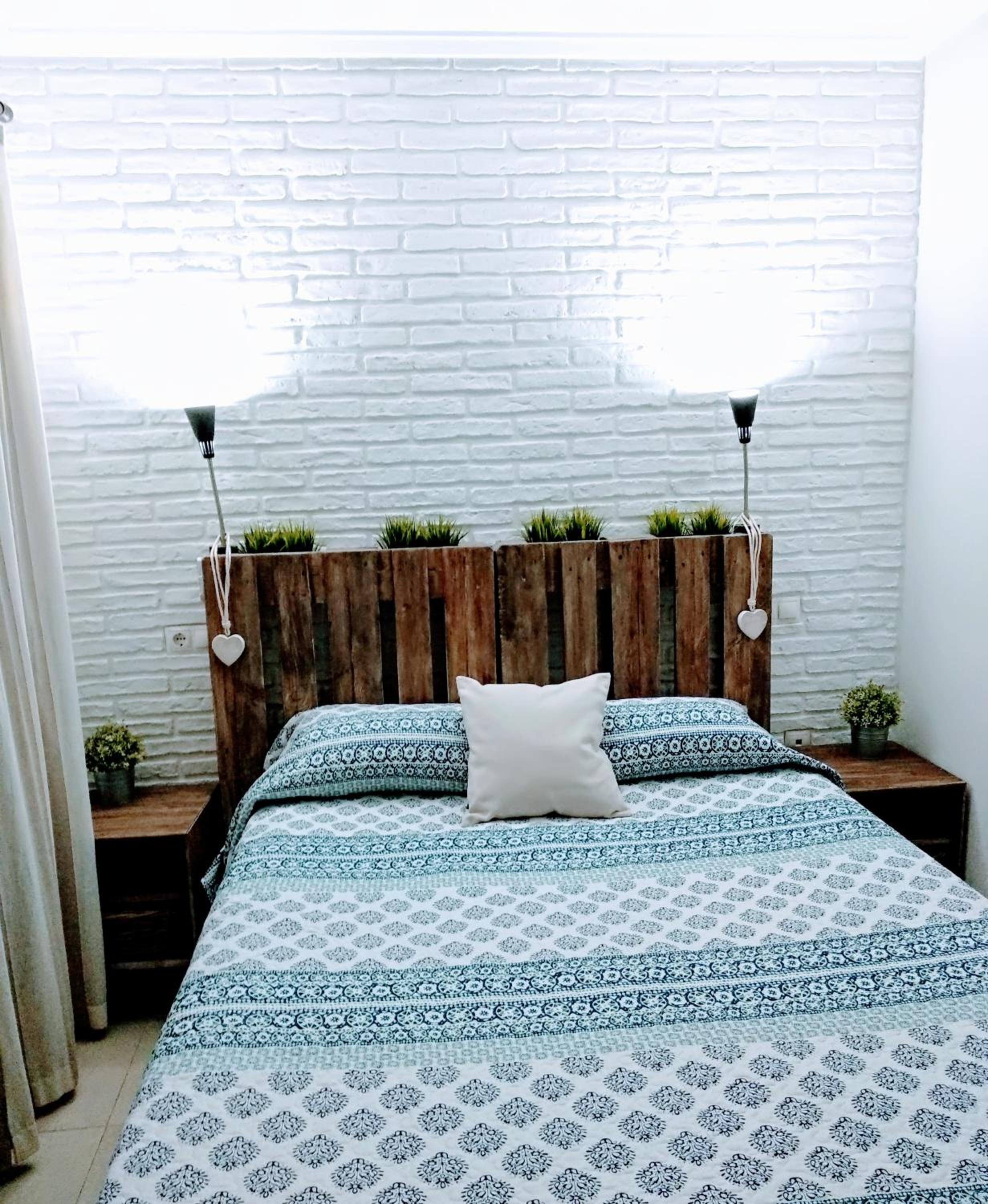 Three-Bedroom House - Photo 1