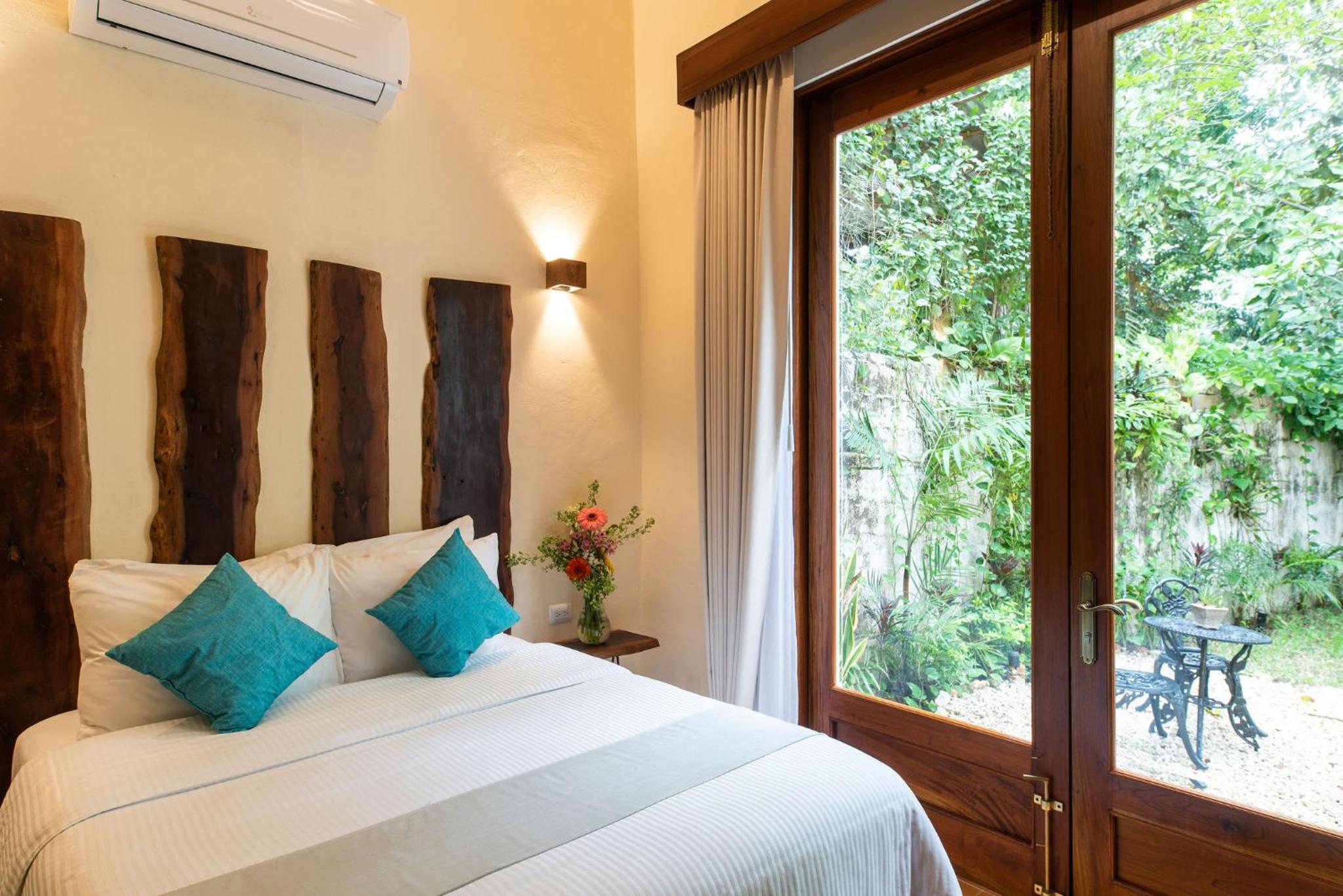 Double Room with Garden View photo 1