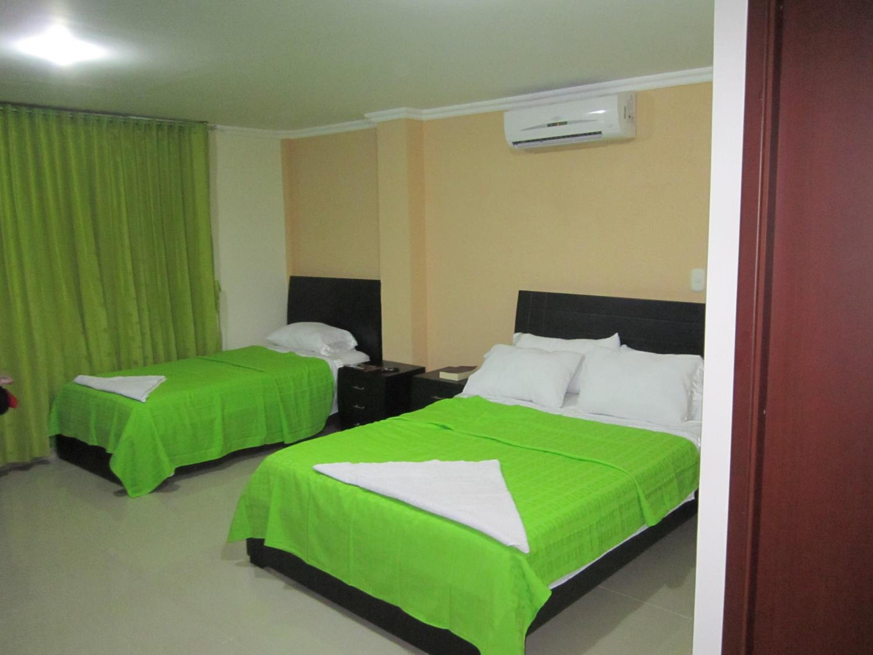 Standard Triple Room photo 2