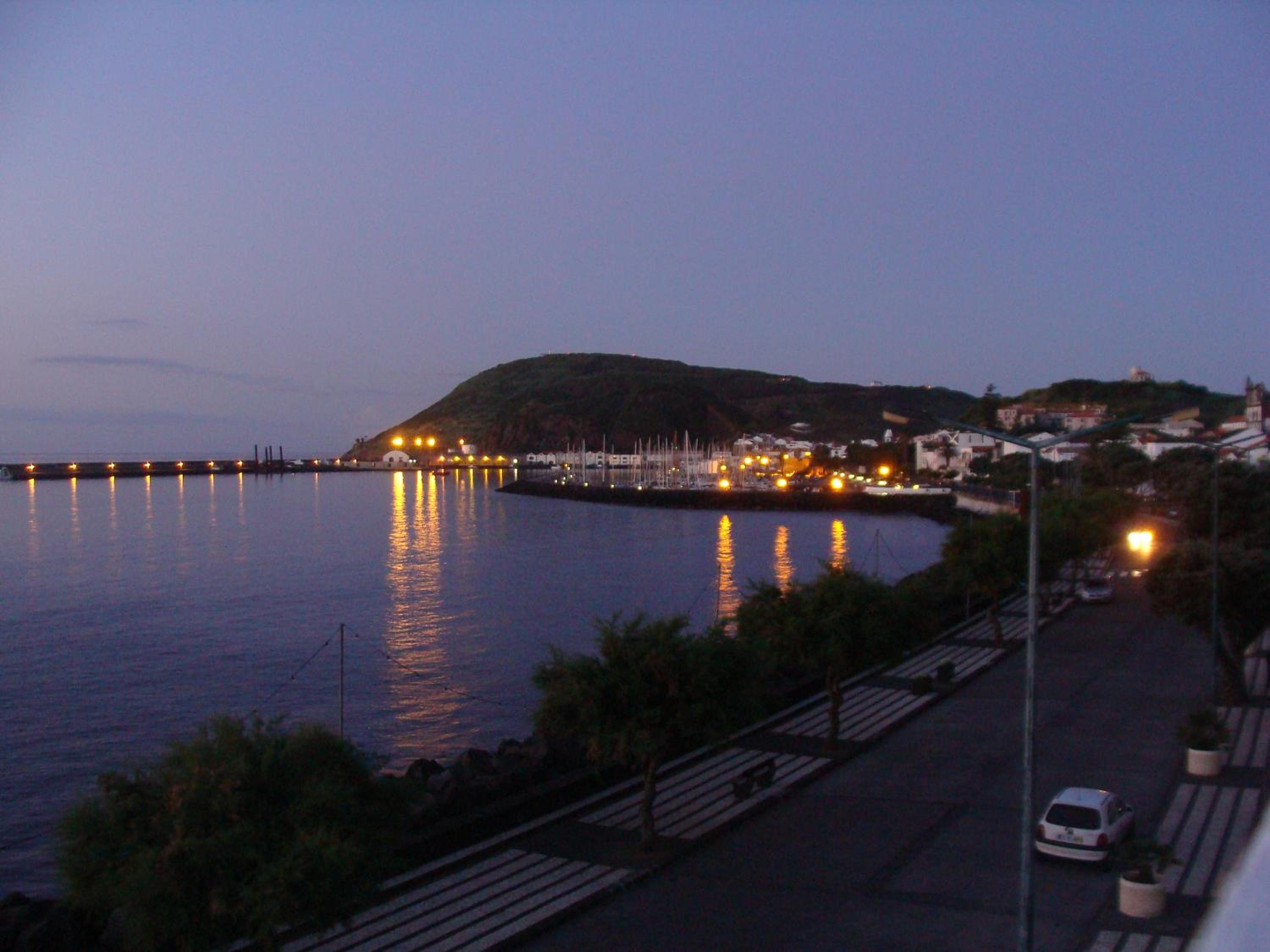 Apartment with Sea View - Photo 33