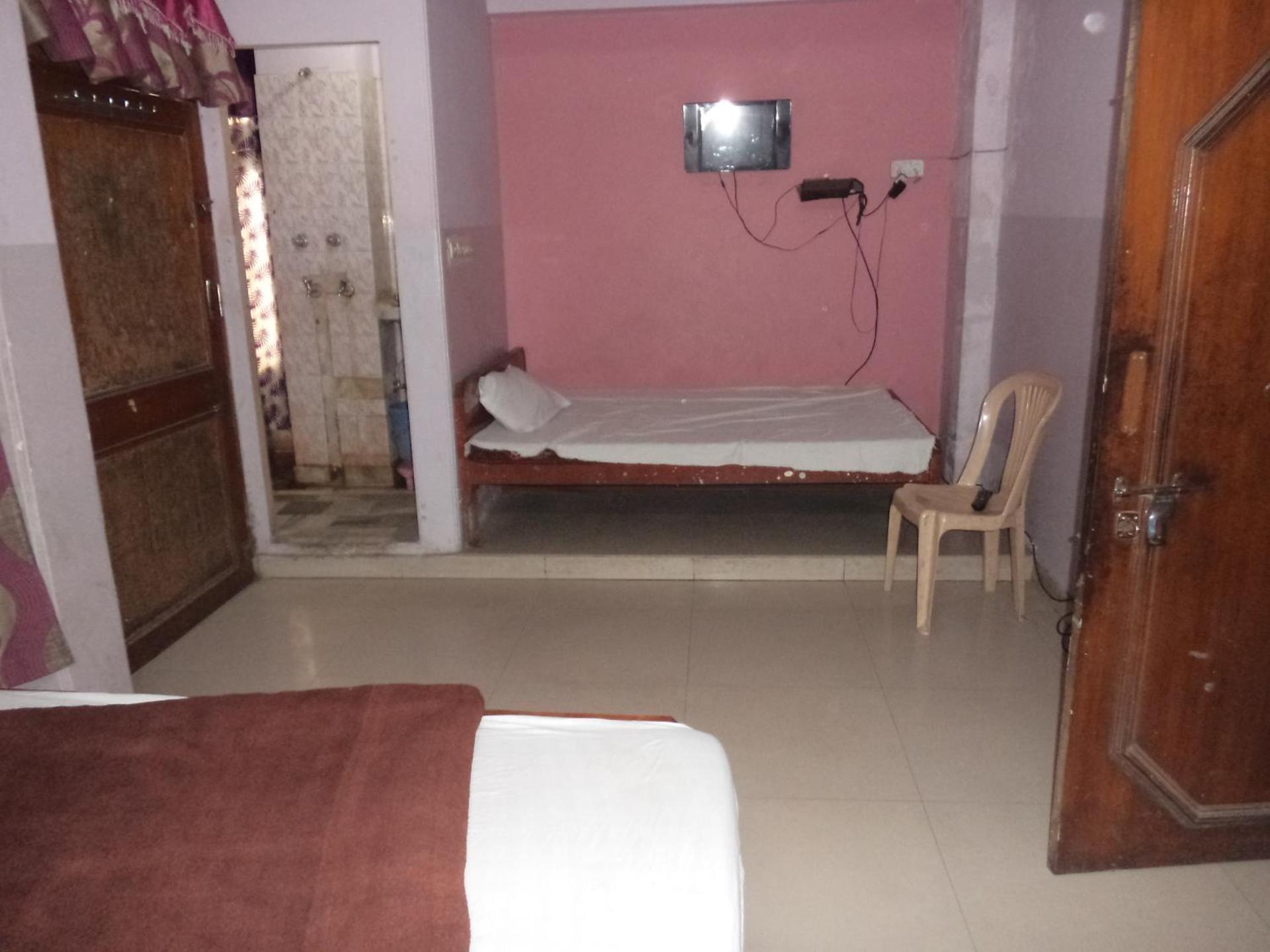 Budget Single Room