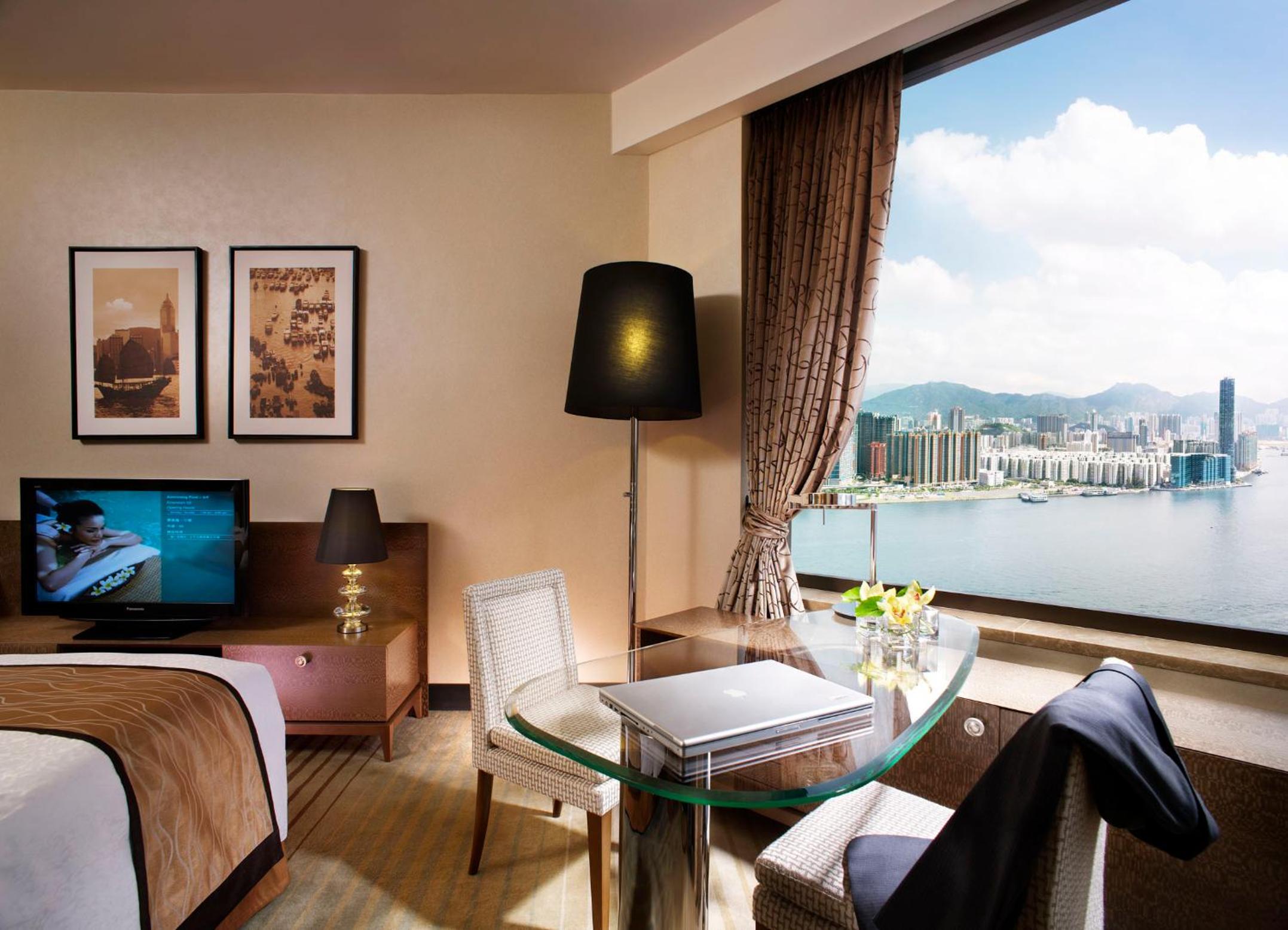 Superior King or Twin Room with Harbor View - Photo 2