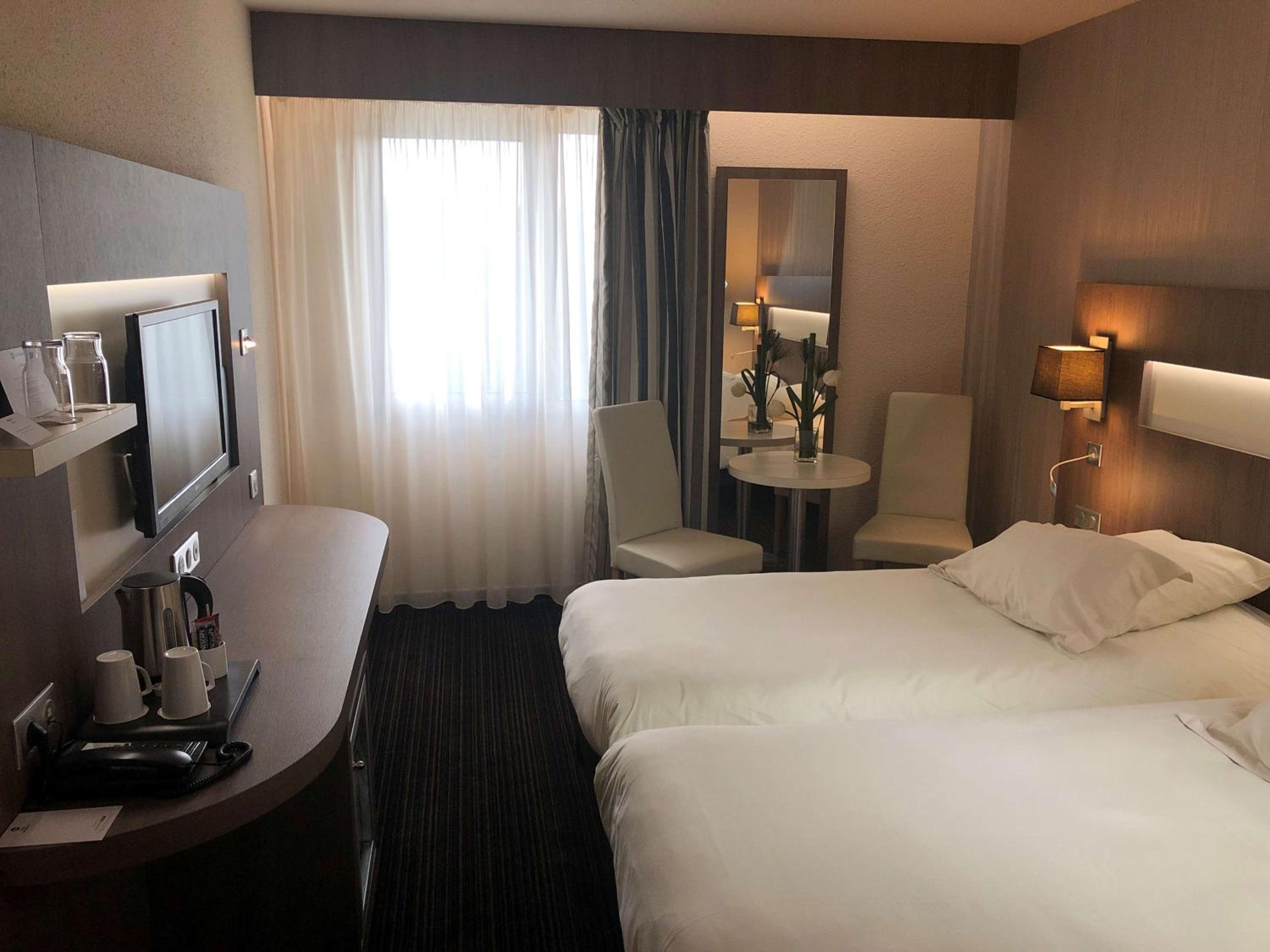 Standard Twin Room - Non-Smoking
