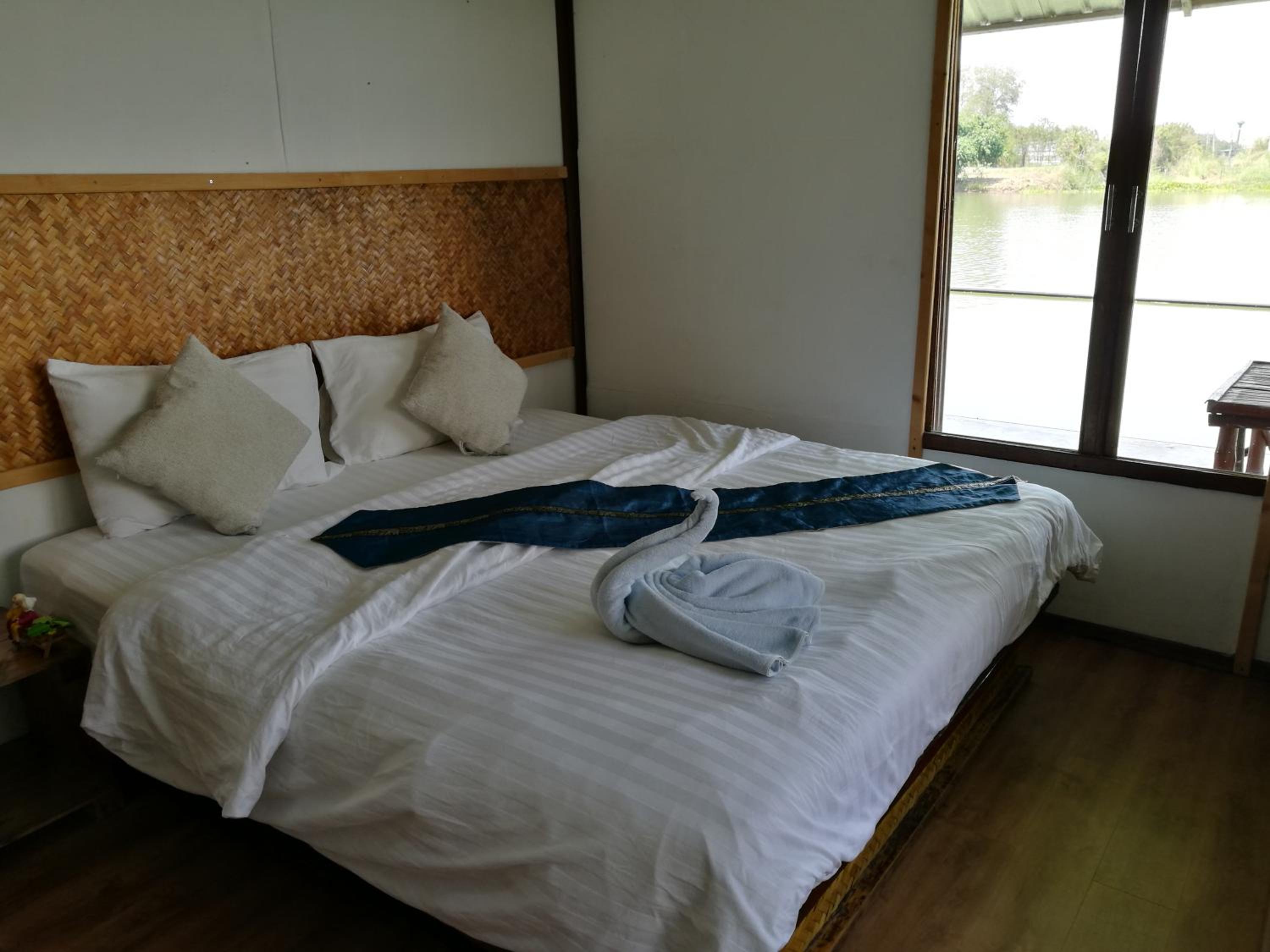 Suite with River View photo 2