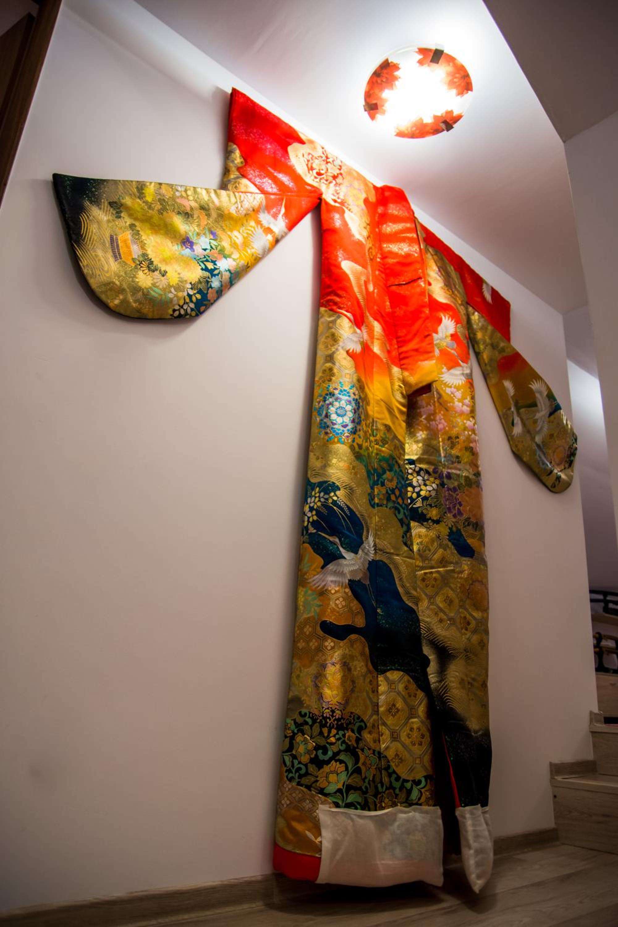 Deluxe King Suite - Photo 11
