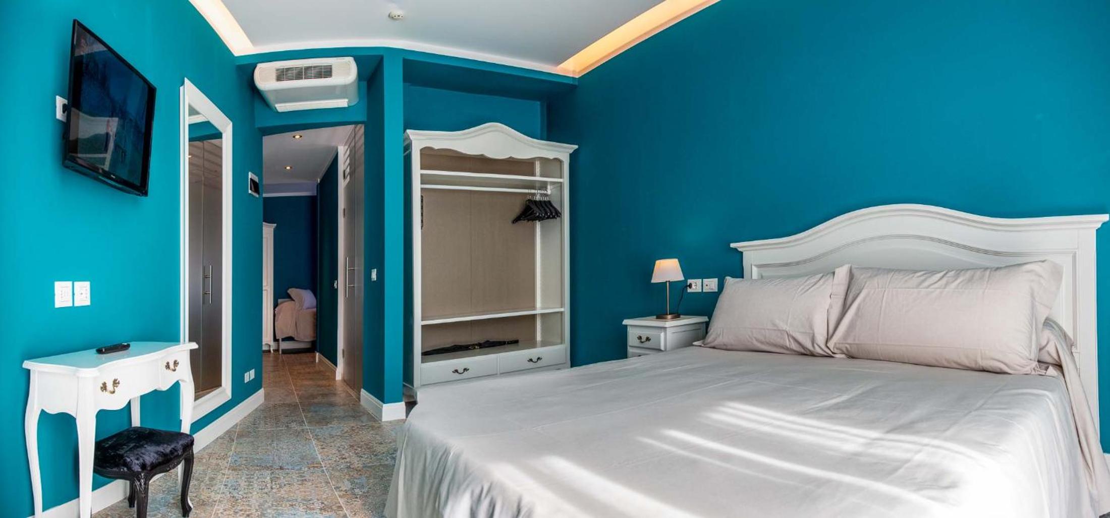 Habitación Familiar con Vista al Lago