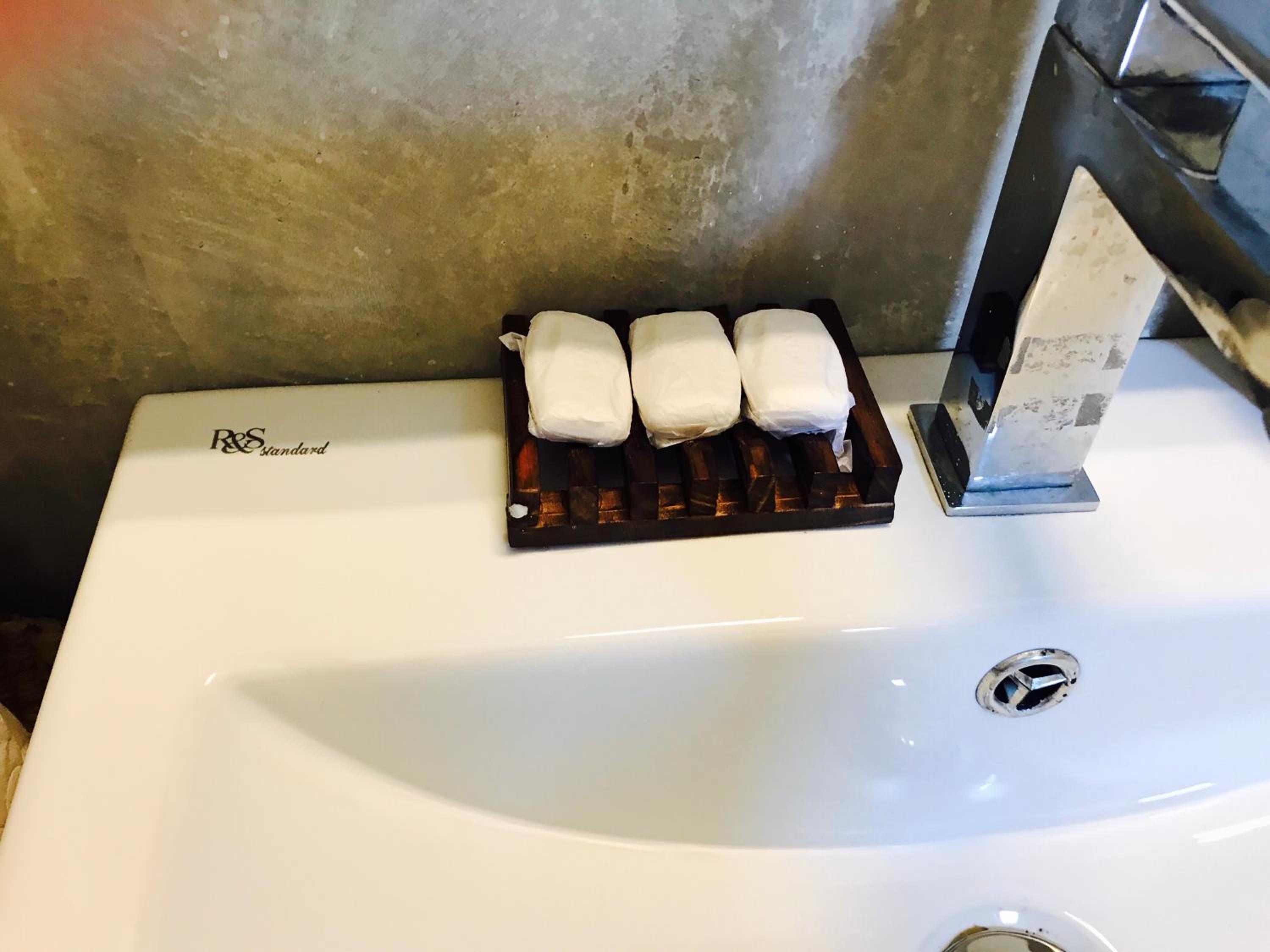 Deluxe Triple Room with AC photo 3