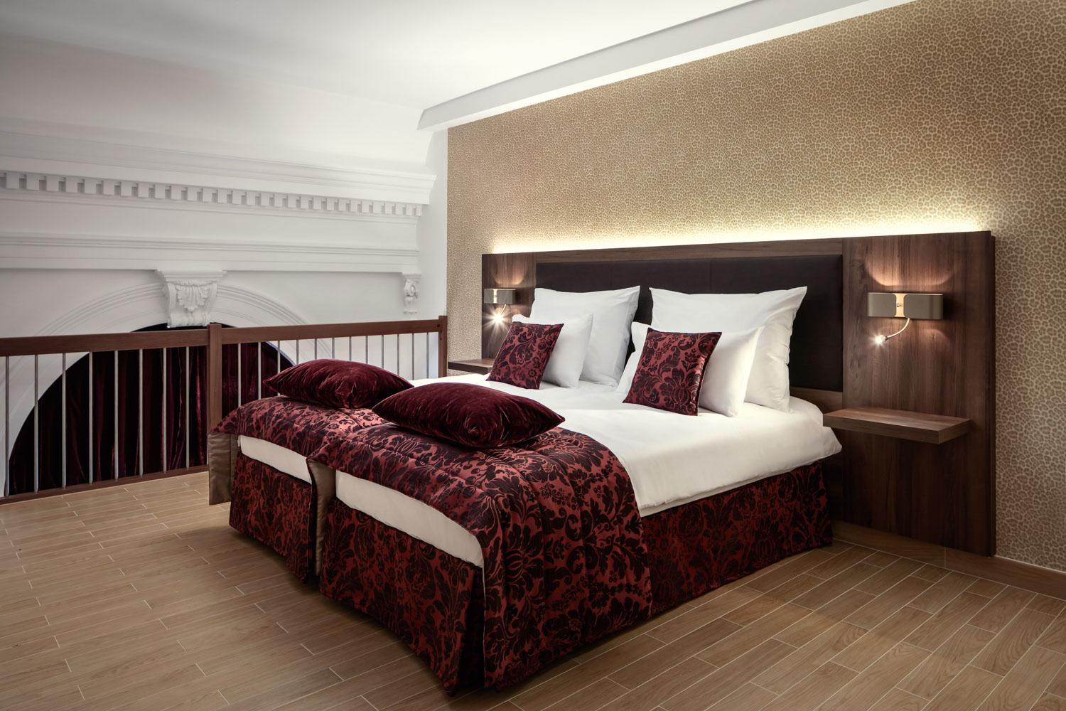 Suite - Photo 2