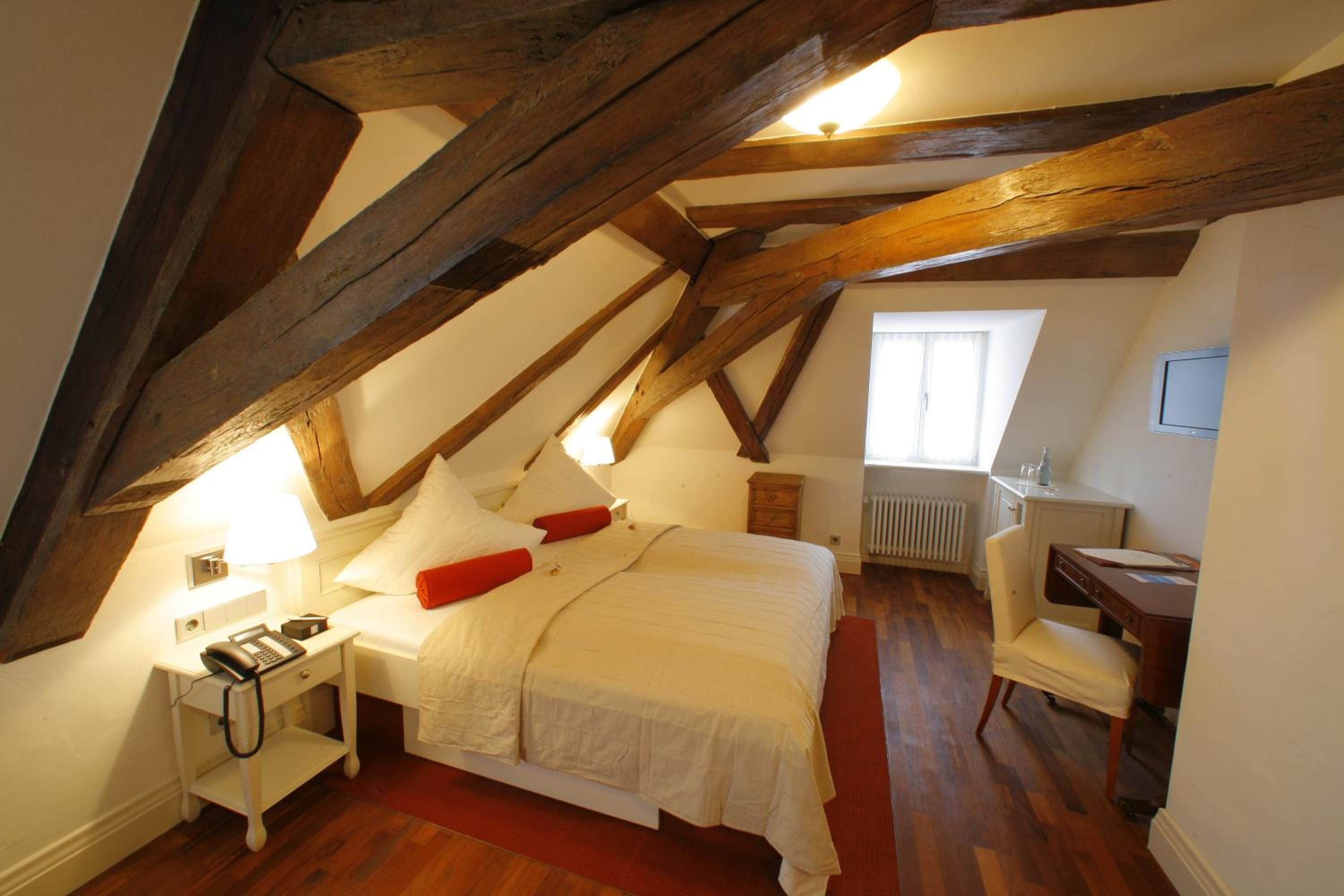 Komfort Doppelzimmer im Würzburger Bau**** photo 3