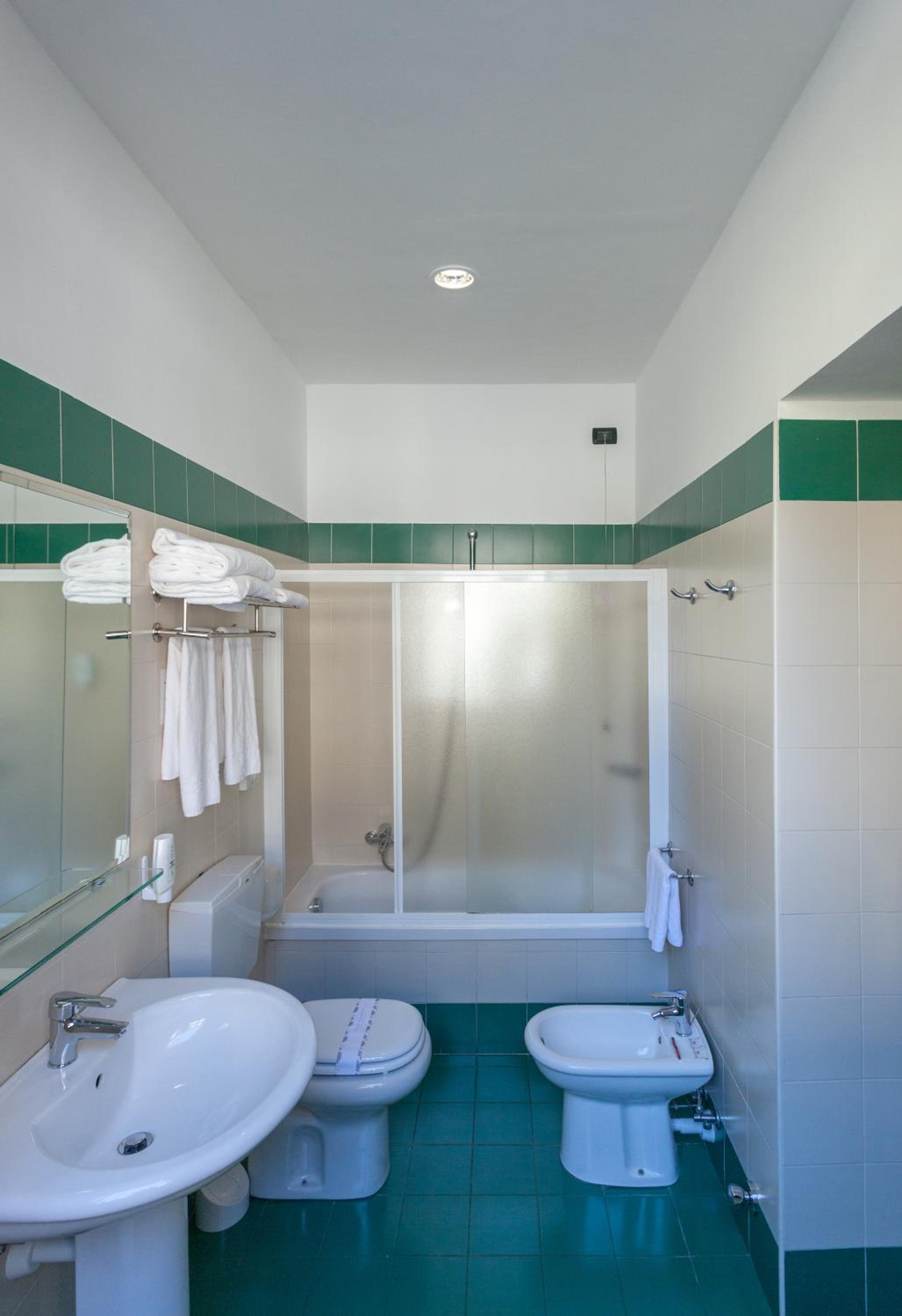 Triple Room - Photo 3