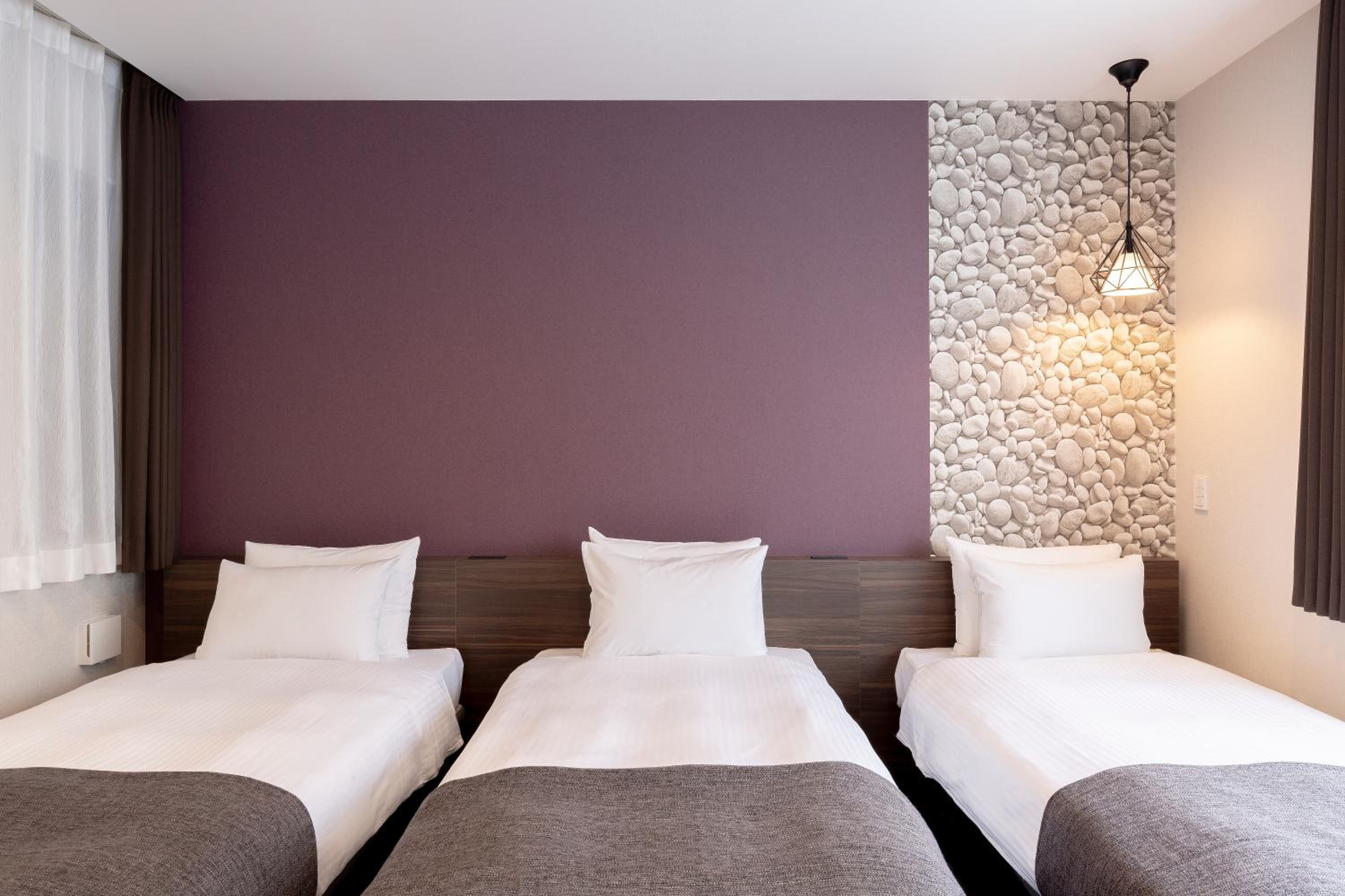 Triple Room - Photo 2