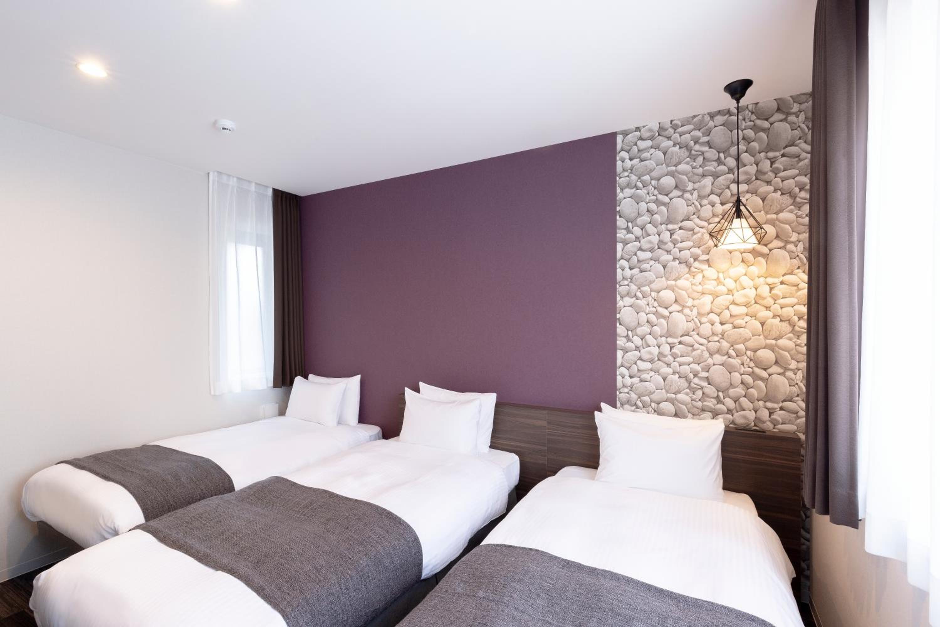 Superior Twin Room - Photo 4