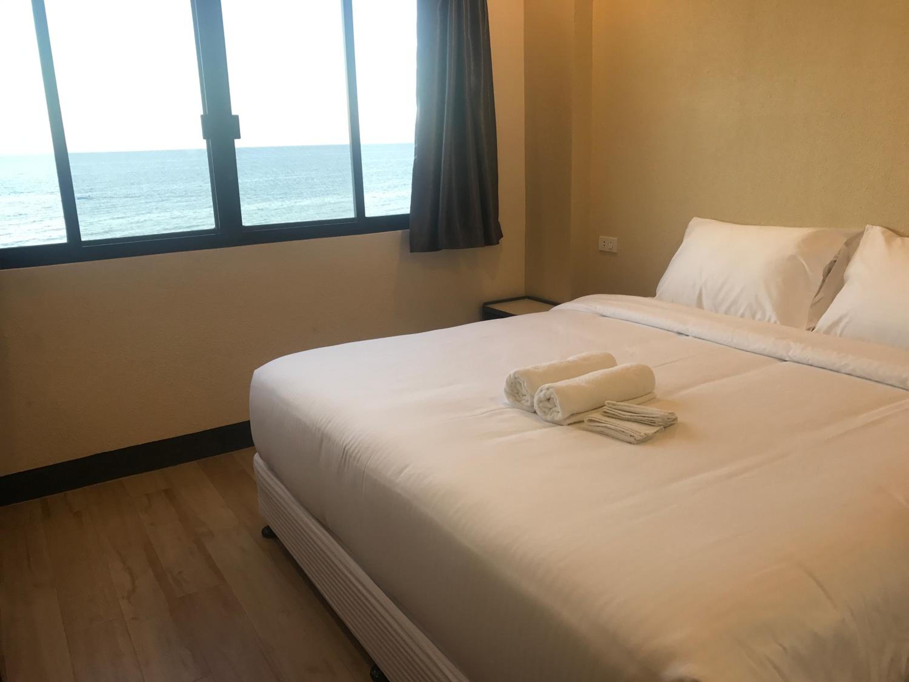 King Room with Sea View photo 3
