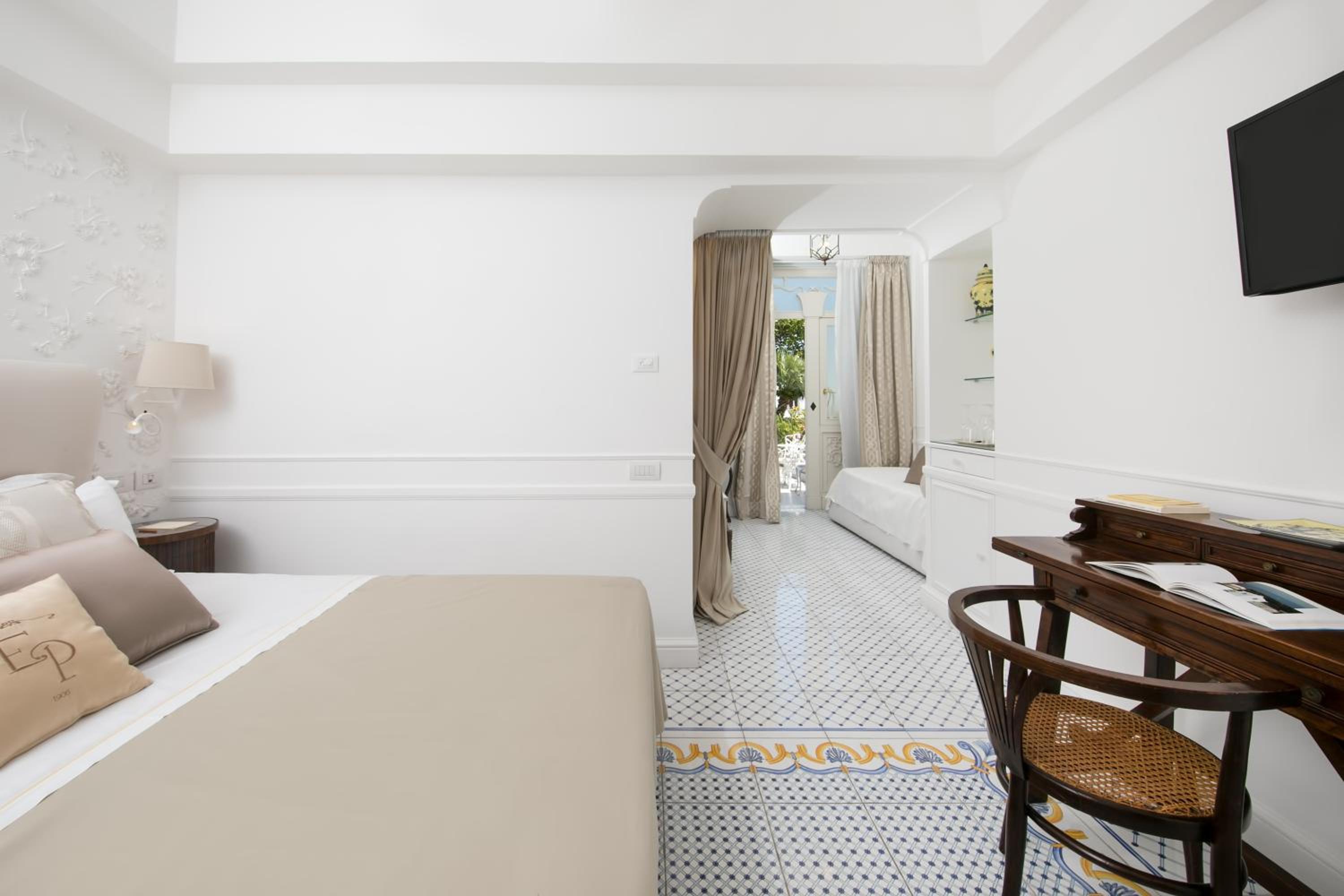Deluxe Double or Twin Room with Garden View - Photo 8
