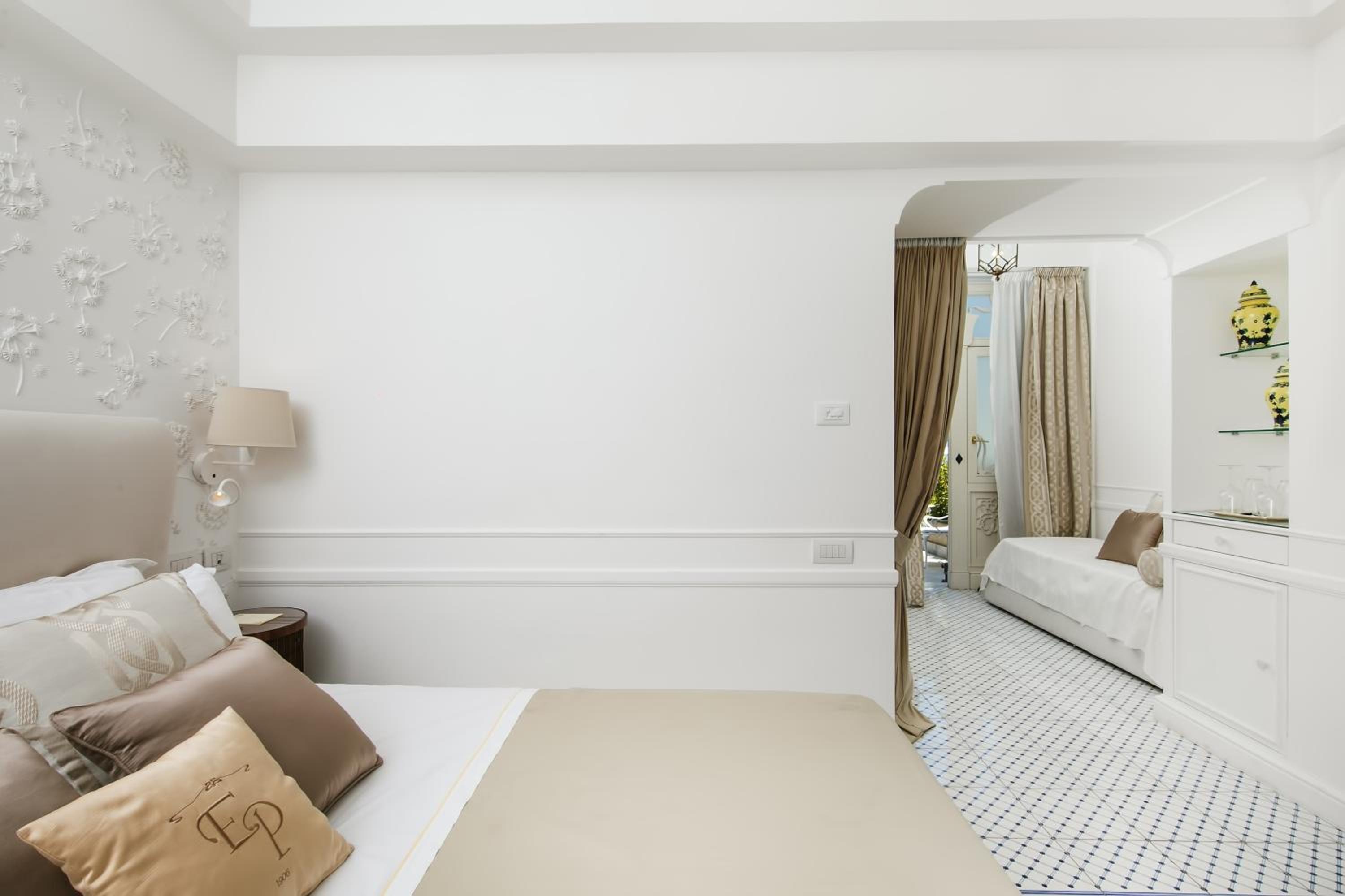 Deluxe Double or Twin Room with Garden View - Photo 3